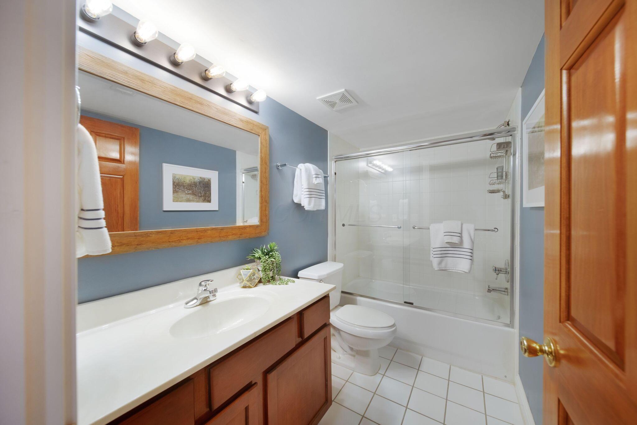53 E Prescott Street Property Photo 40