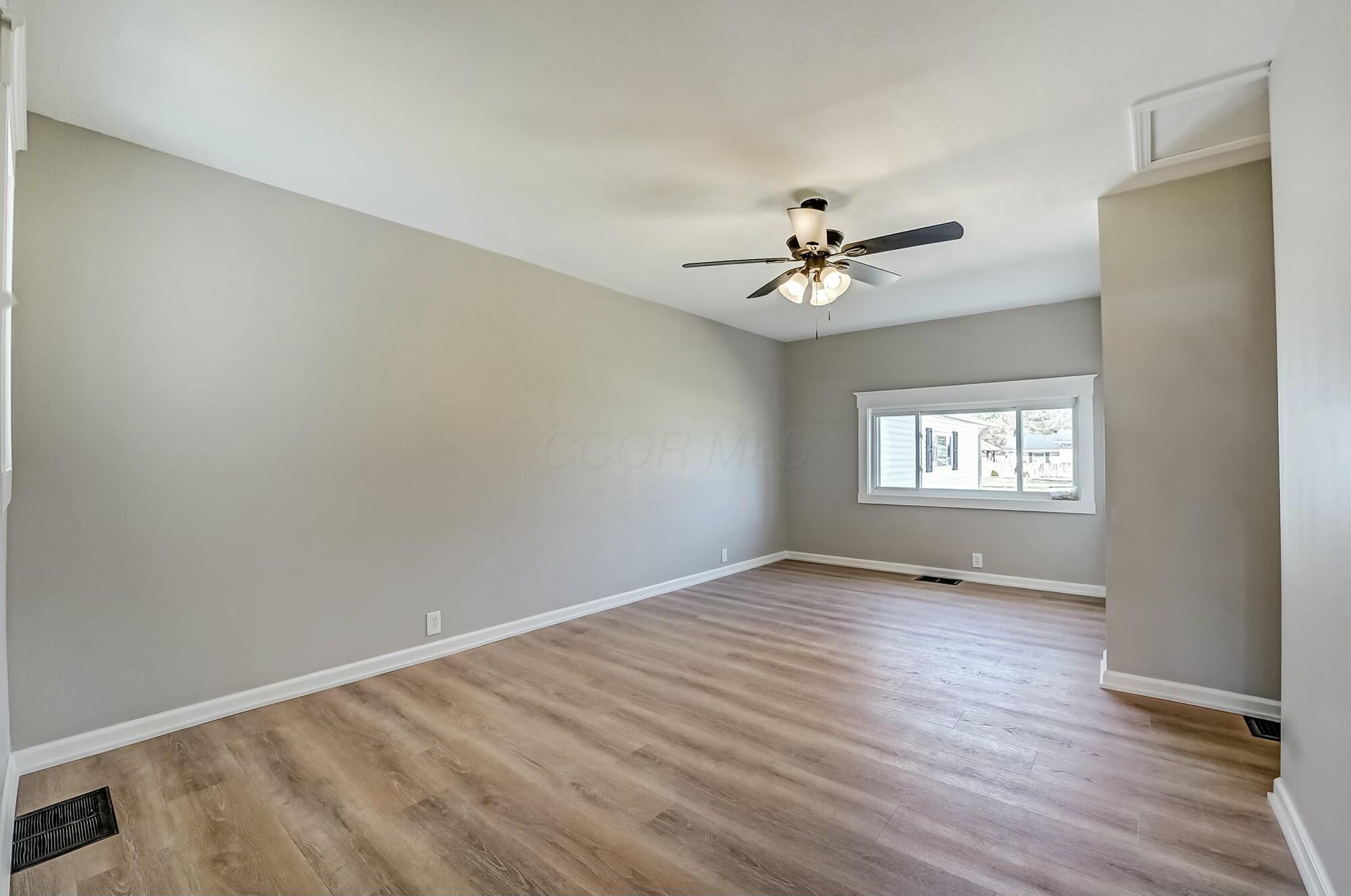 95 Western Avenue Property Photo 15