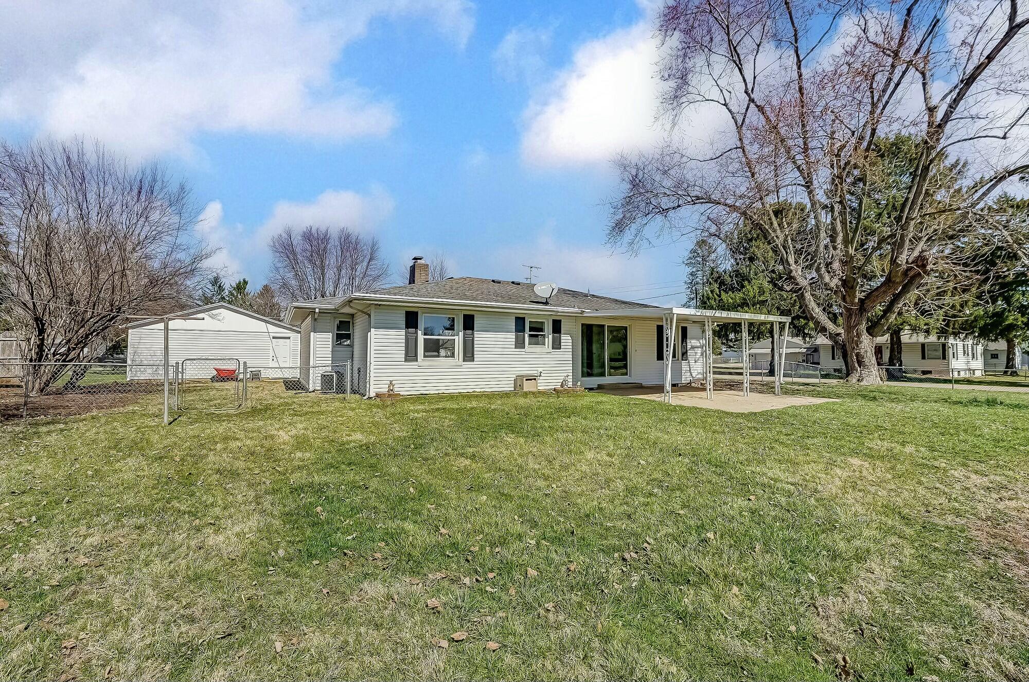 95 Western Avenue Property Photo 30