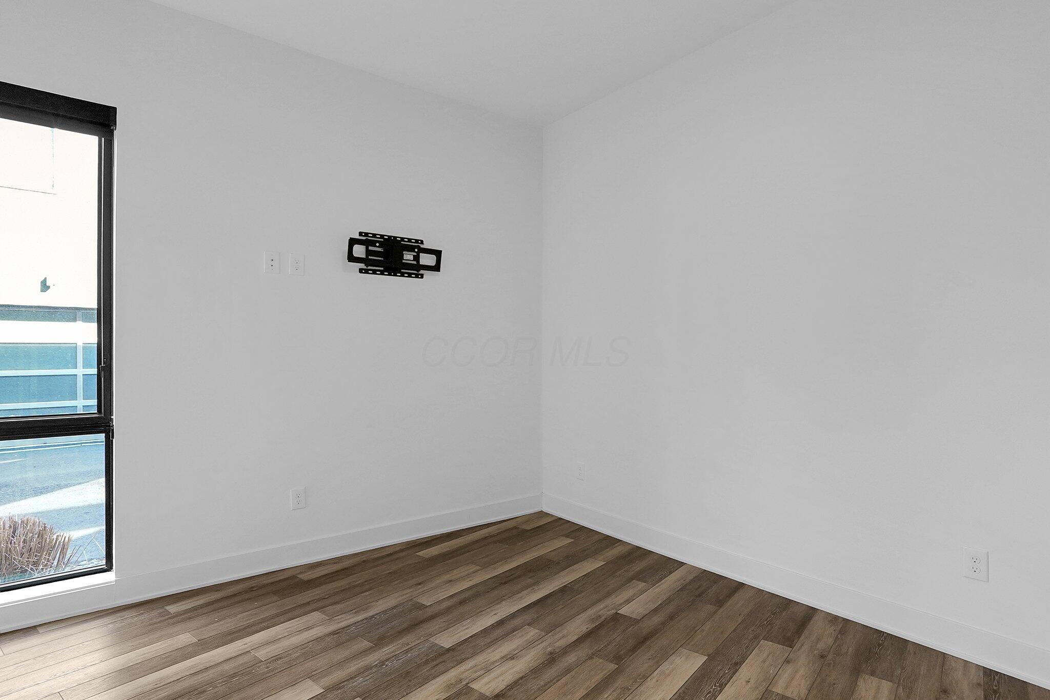 806 Senco Lane Property Photo 17