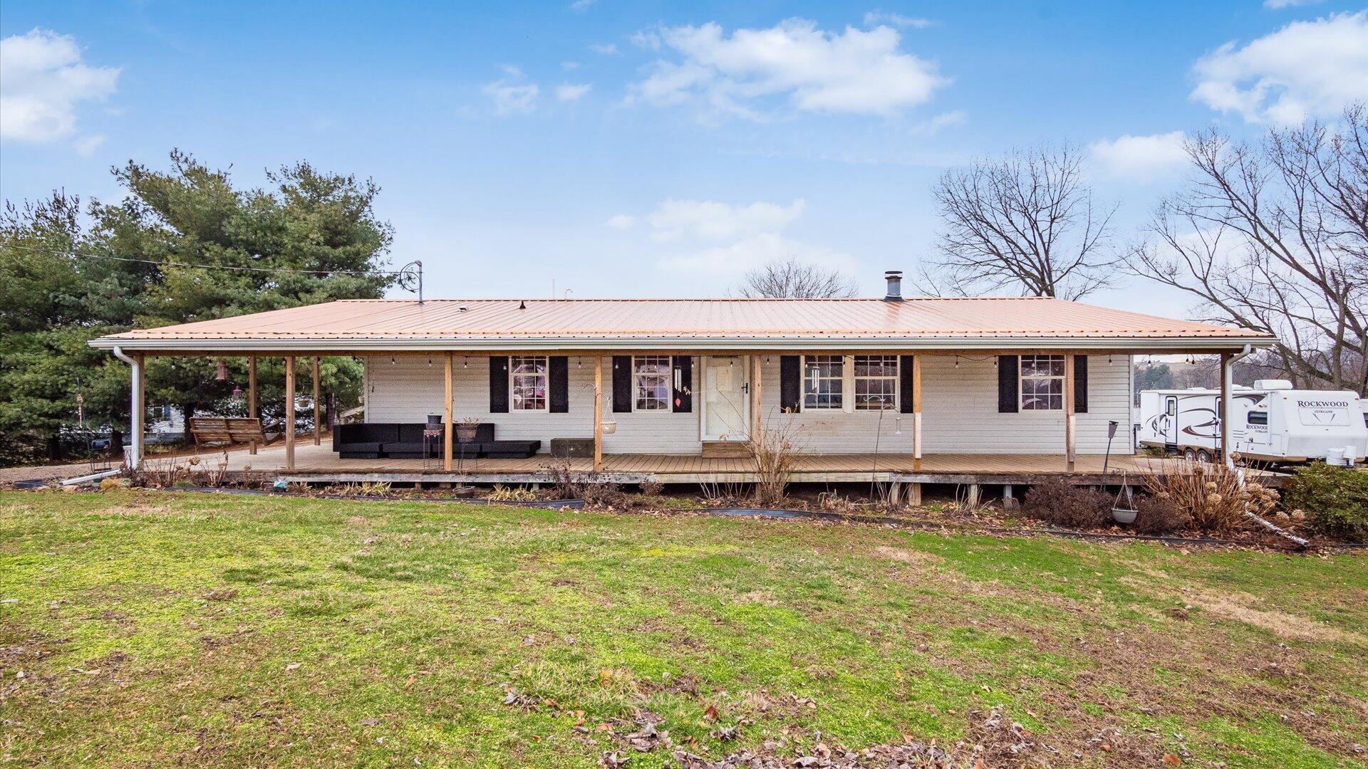 484 Manning Street Property Photo 1