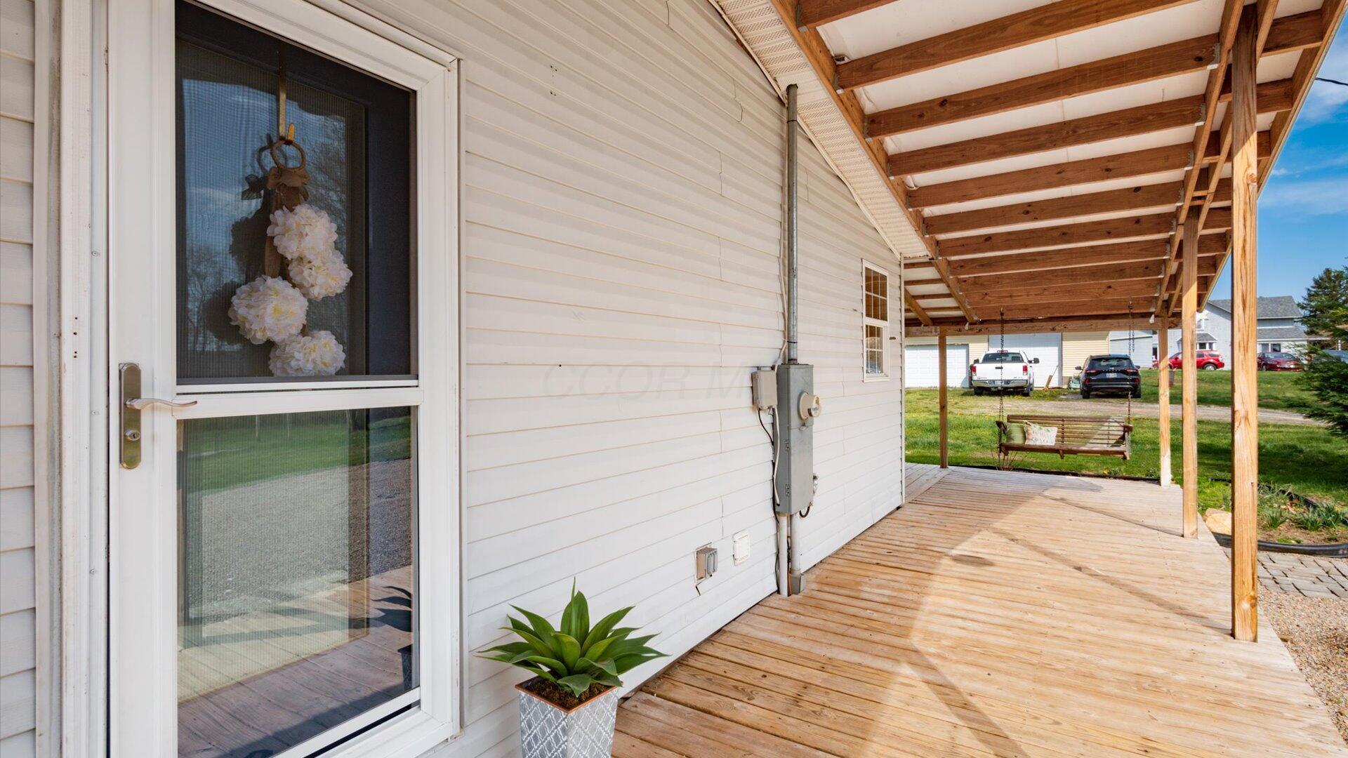 484 Manning Street Property Photo 2