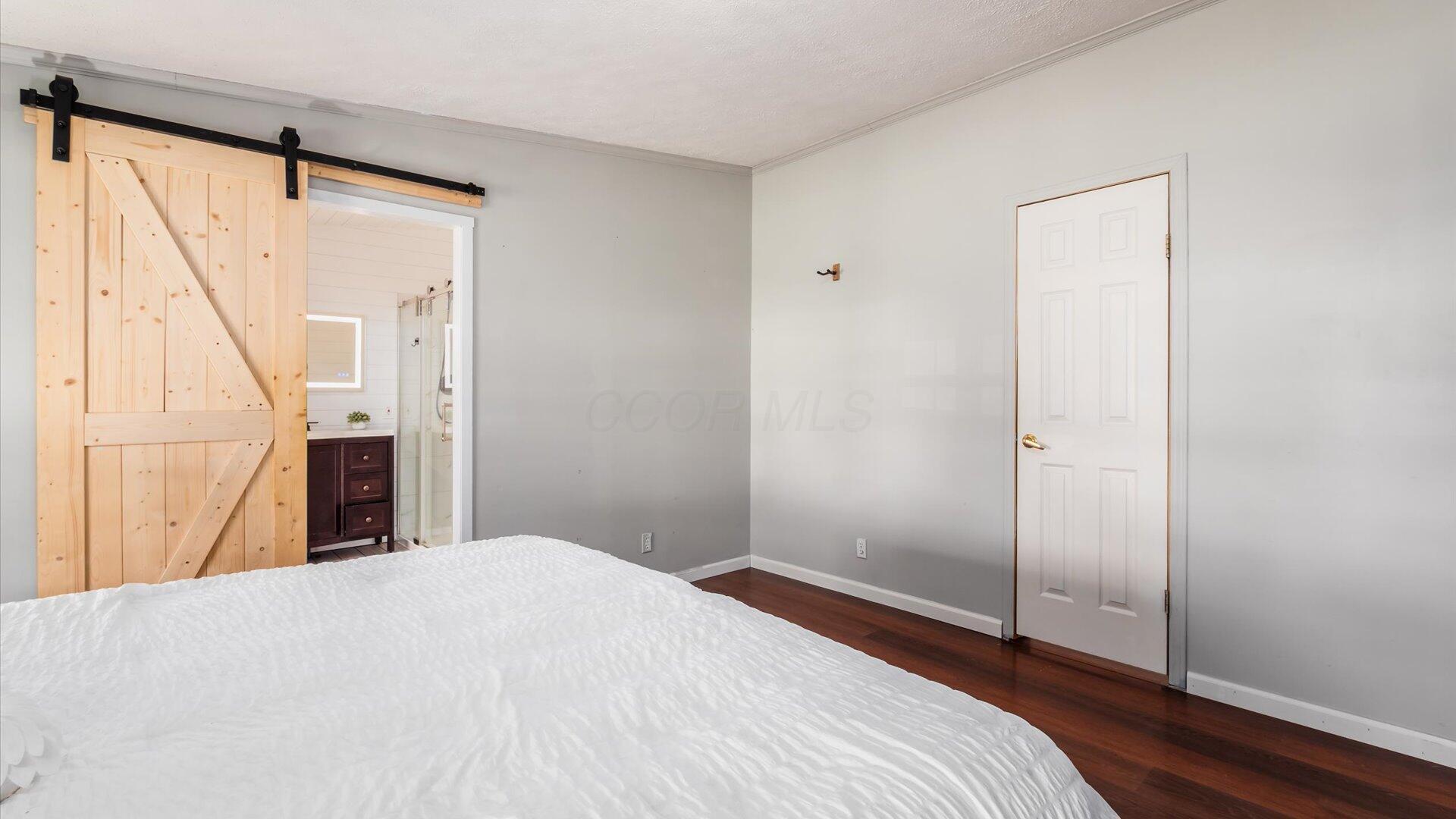 484 Manning Street Property Photo 15
