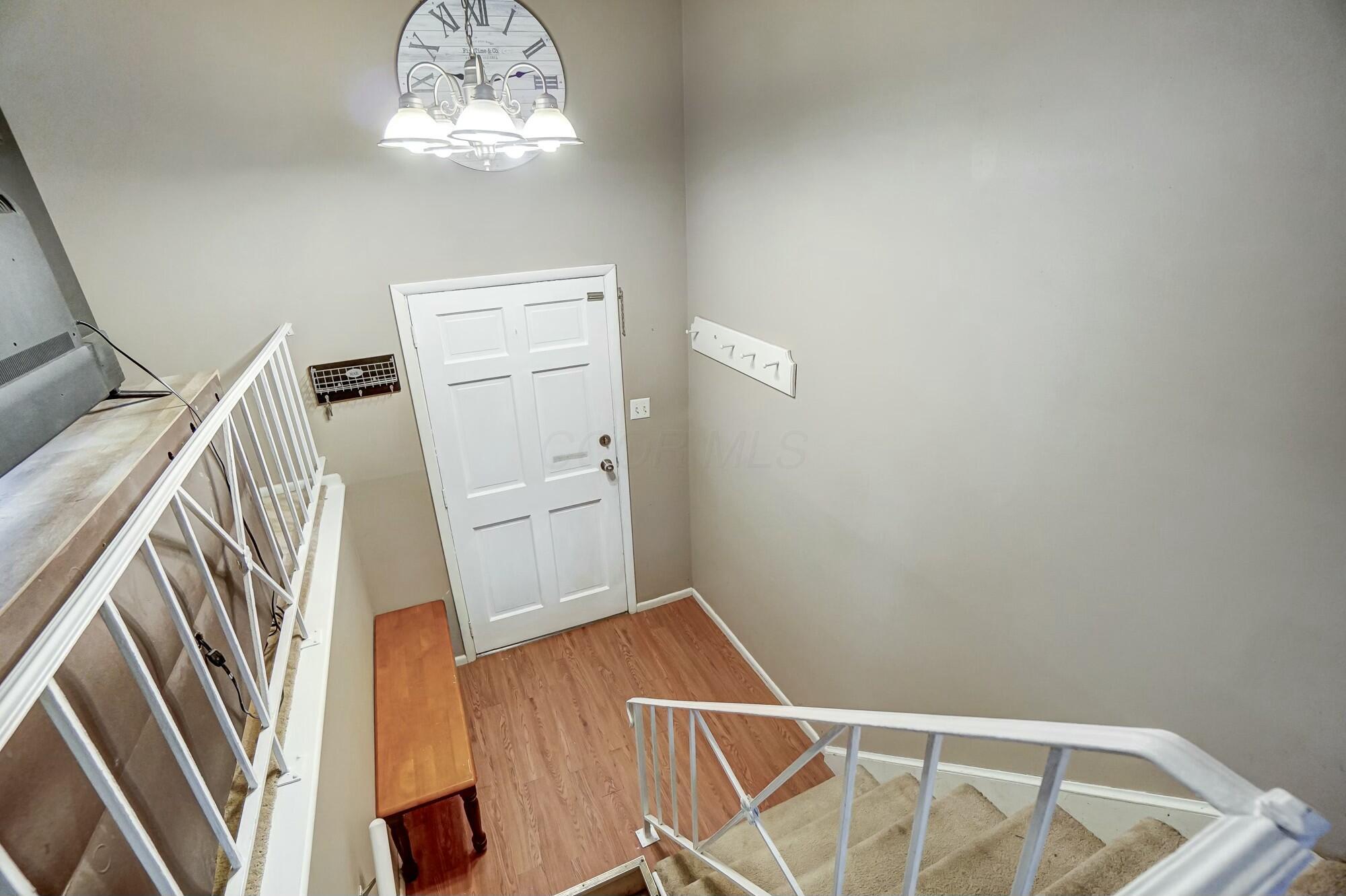 463 Lenwood Drive Property Photo 5