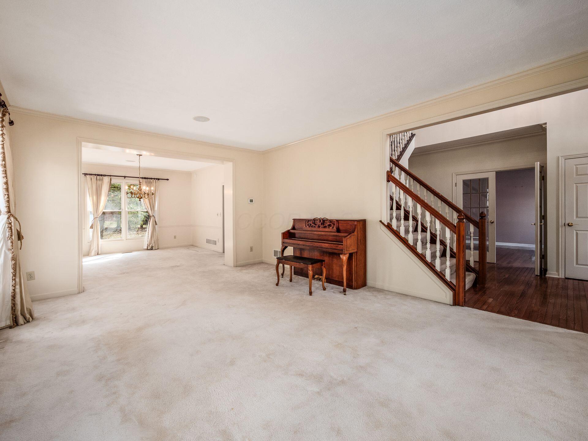 1353 Harrison Pond Drive Property Photo 14