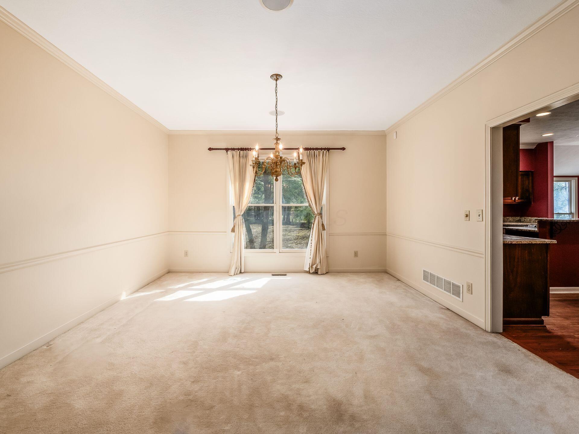 1353 Harrison Pond Drive Property Photo 16