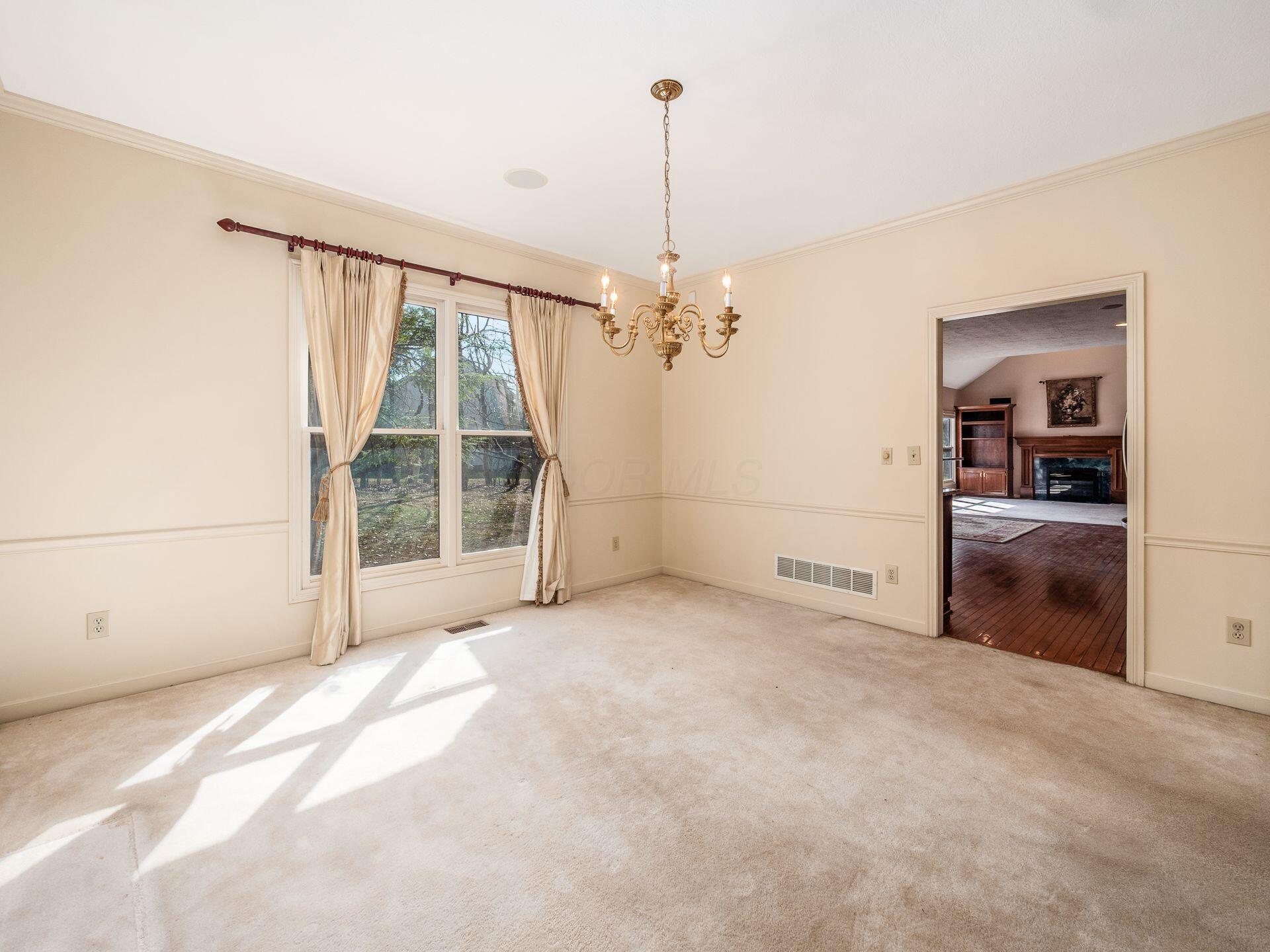 1353 Harrison Pond Drive Property Photo 17