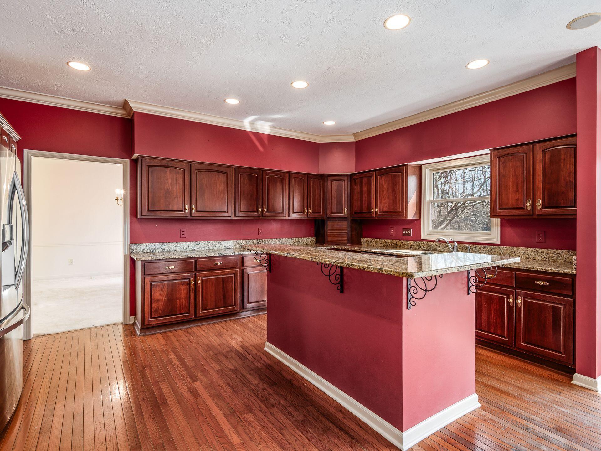 1353 Harrison Pond Drive Property Photo 20