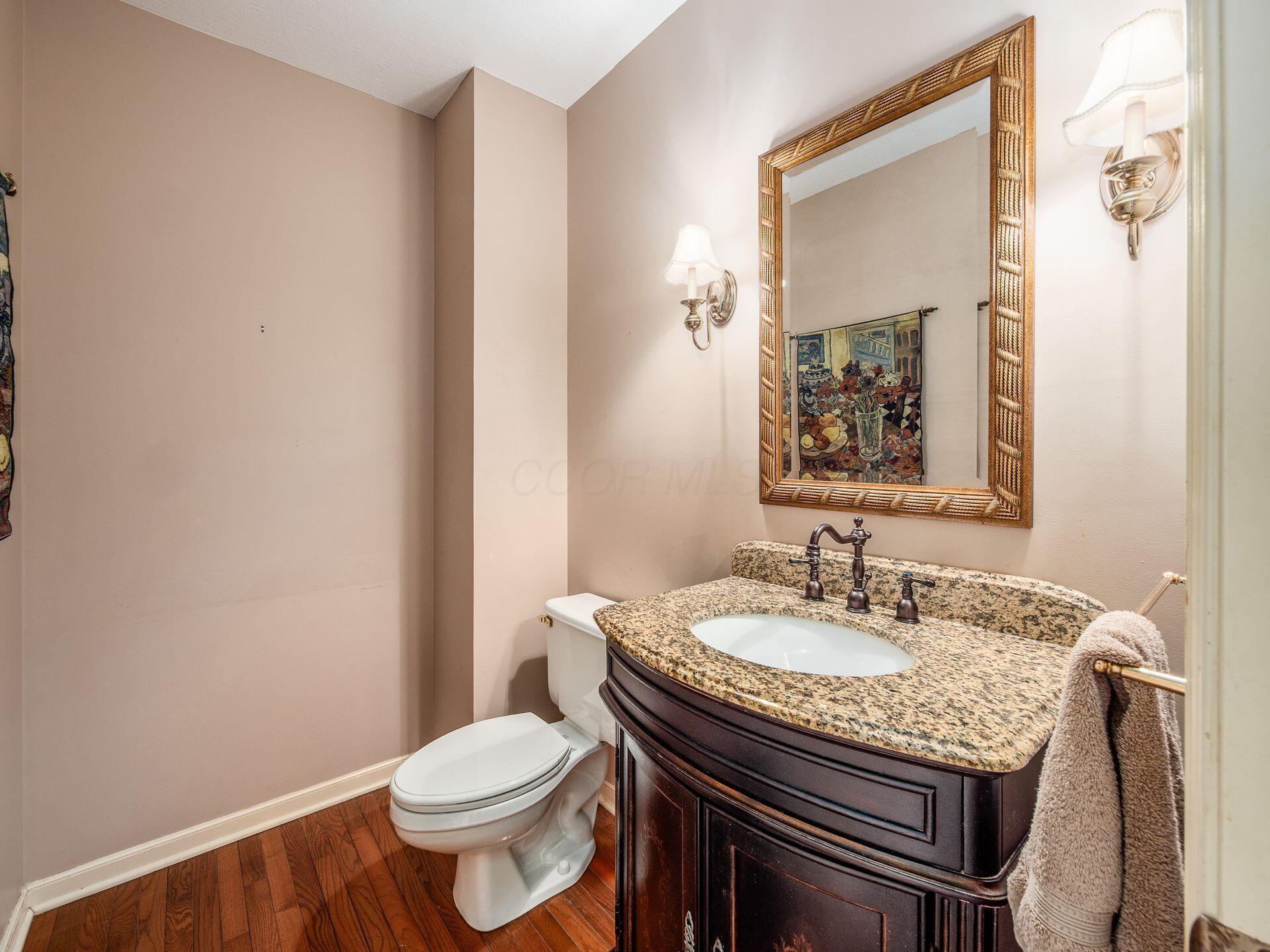 1353 Harrison Pond Drive Property Photo 31