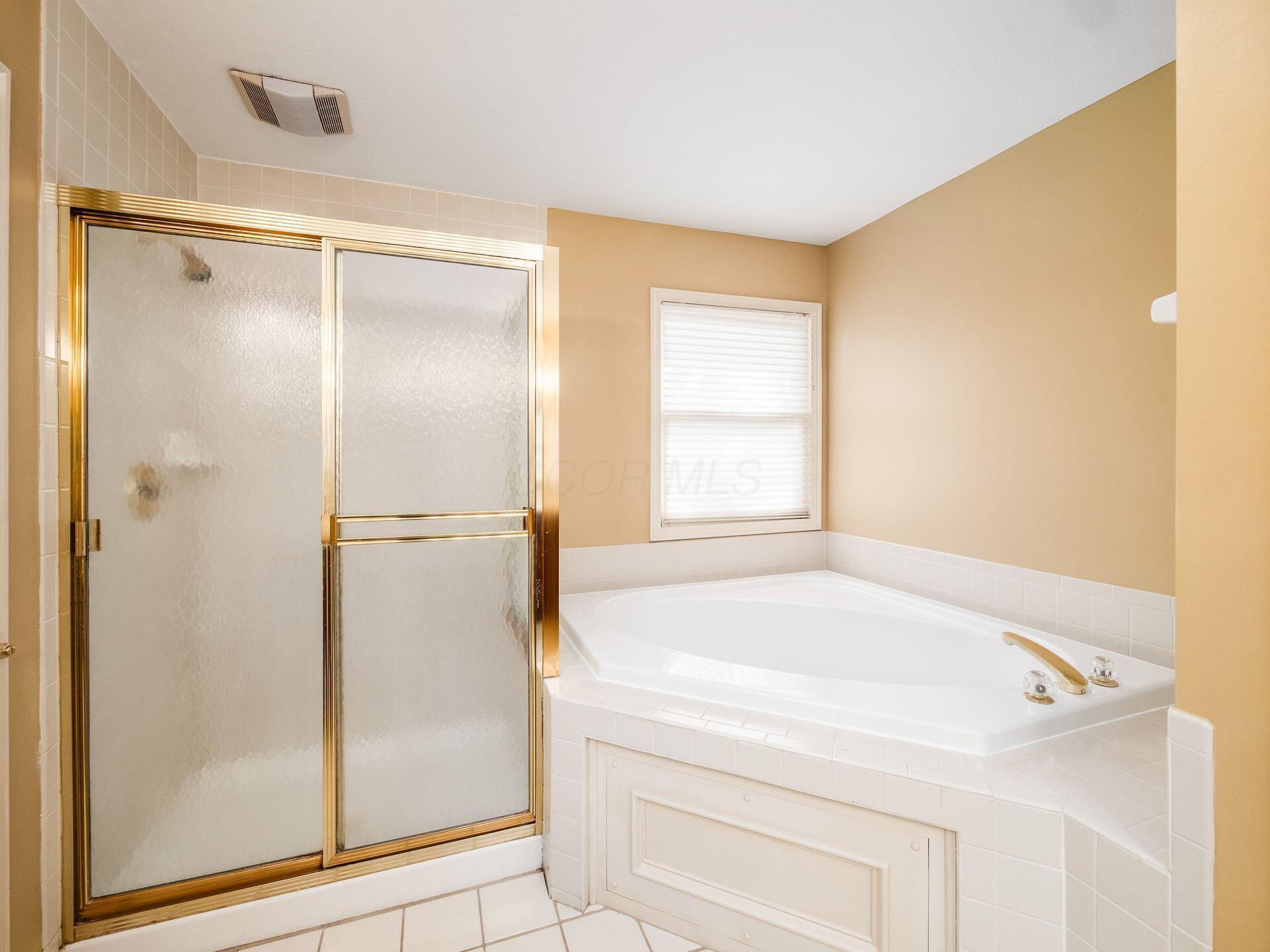 1353 Harrison Pond Drive Property Photo 44