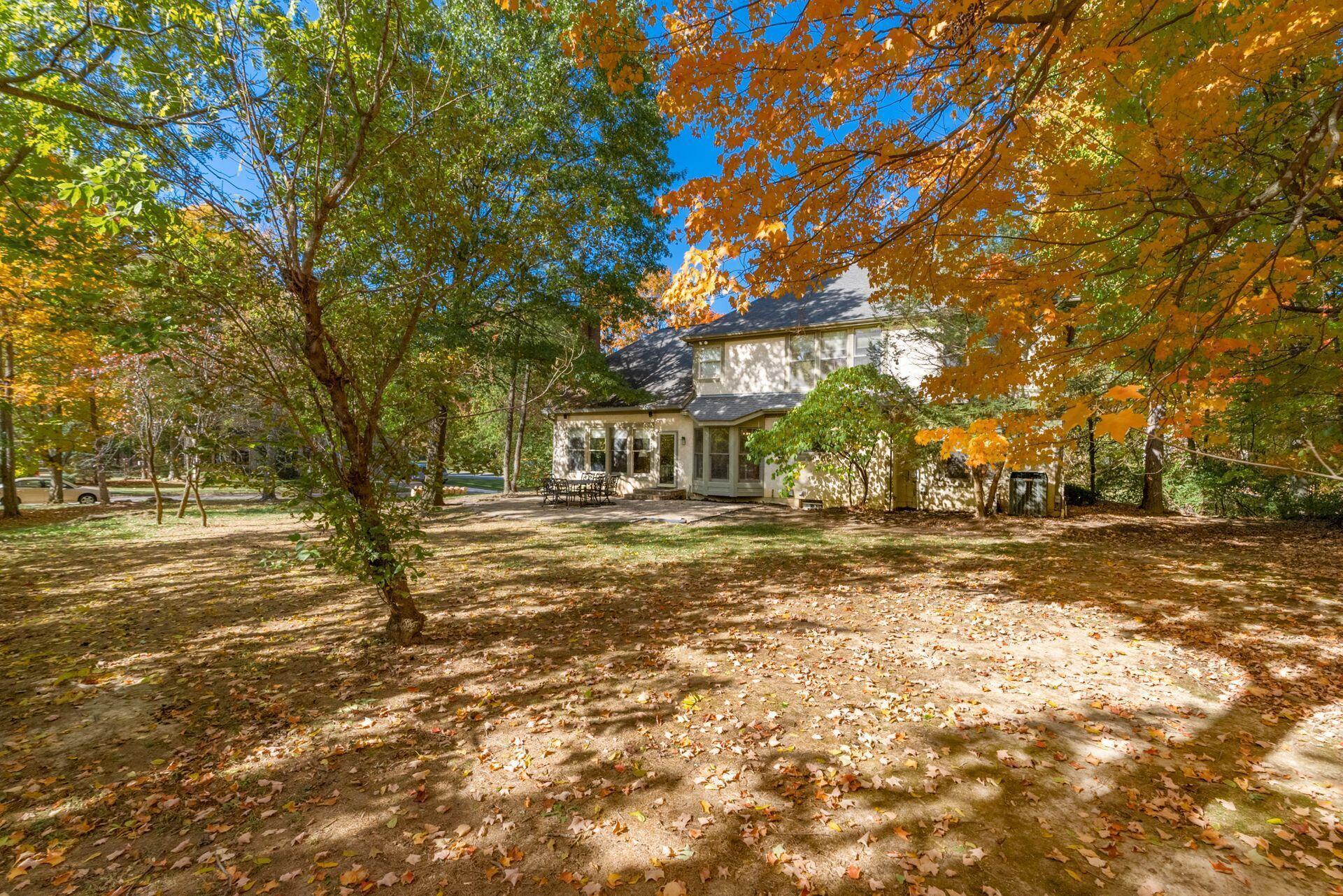 1353 Harrison Pond Drive Property Photo 93