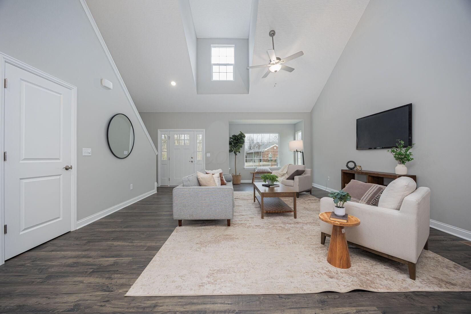 394 River Oaks Drive Property Photo 12