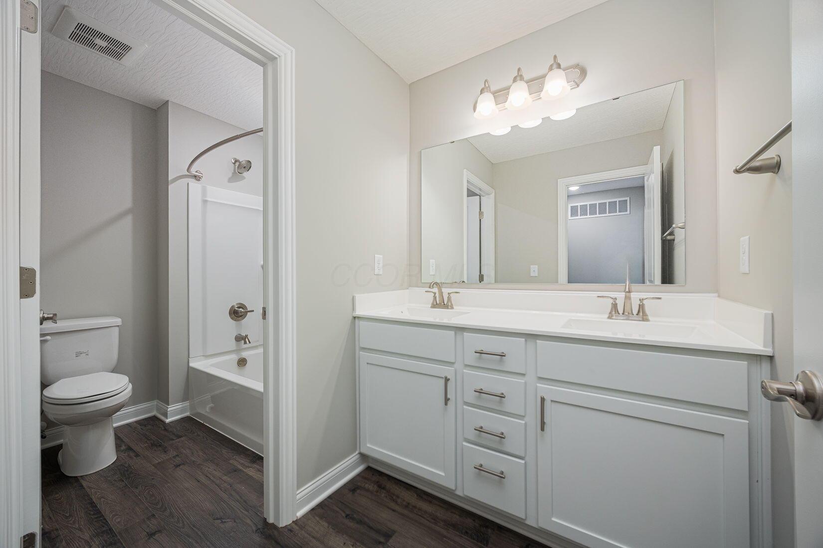 394 River Oaks Drive Property Photo 18
