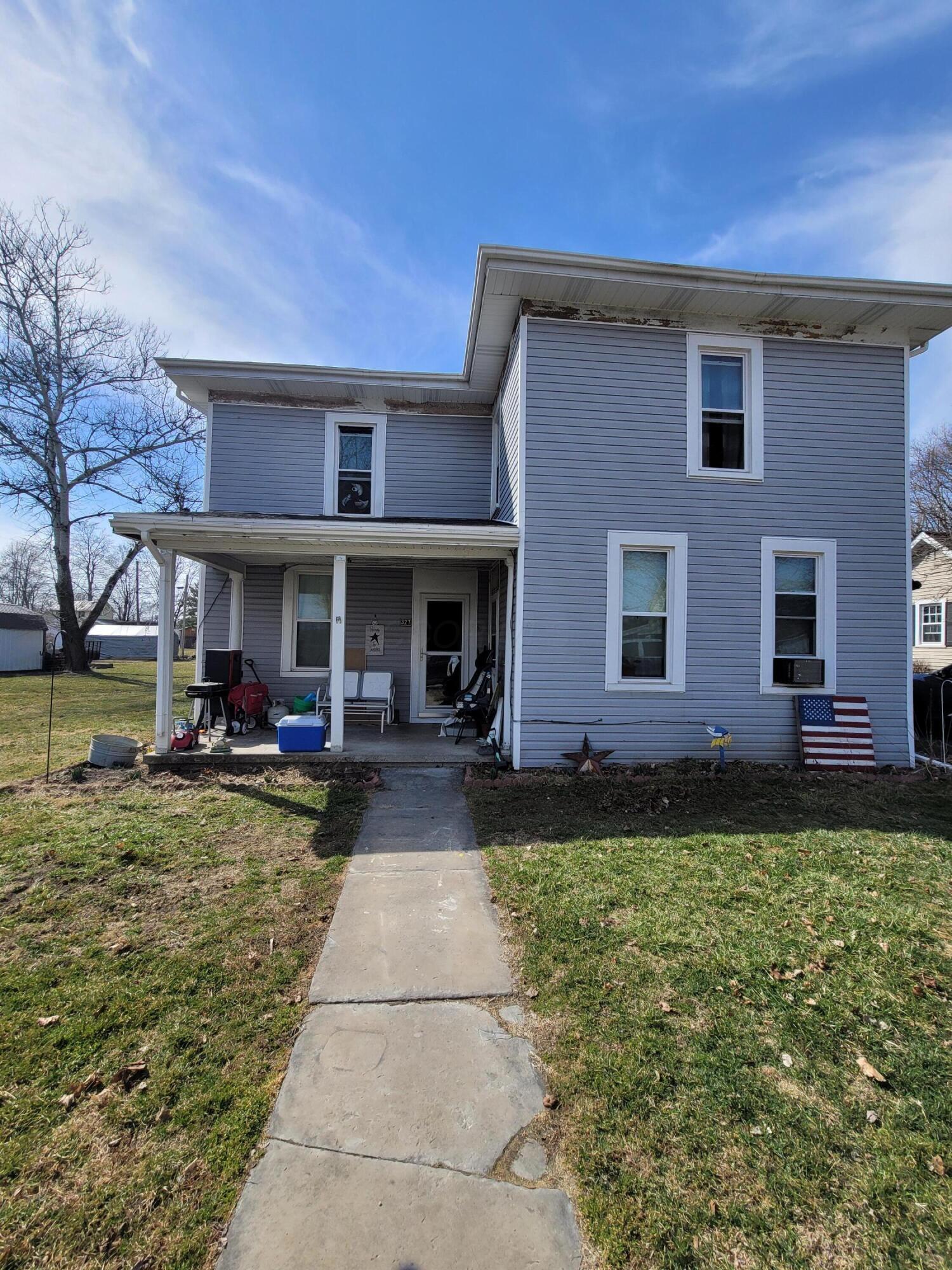 327 N High Street Property Photo