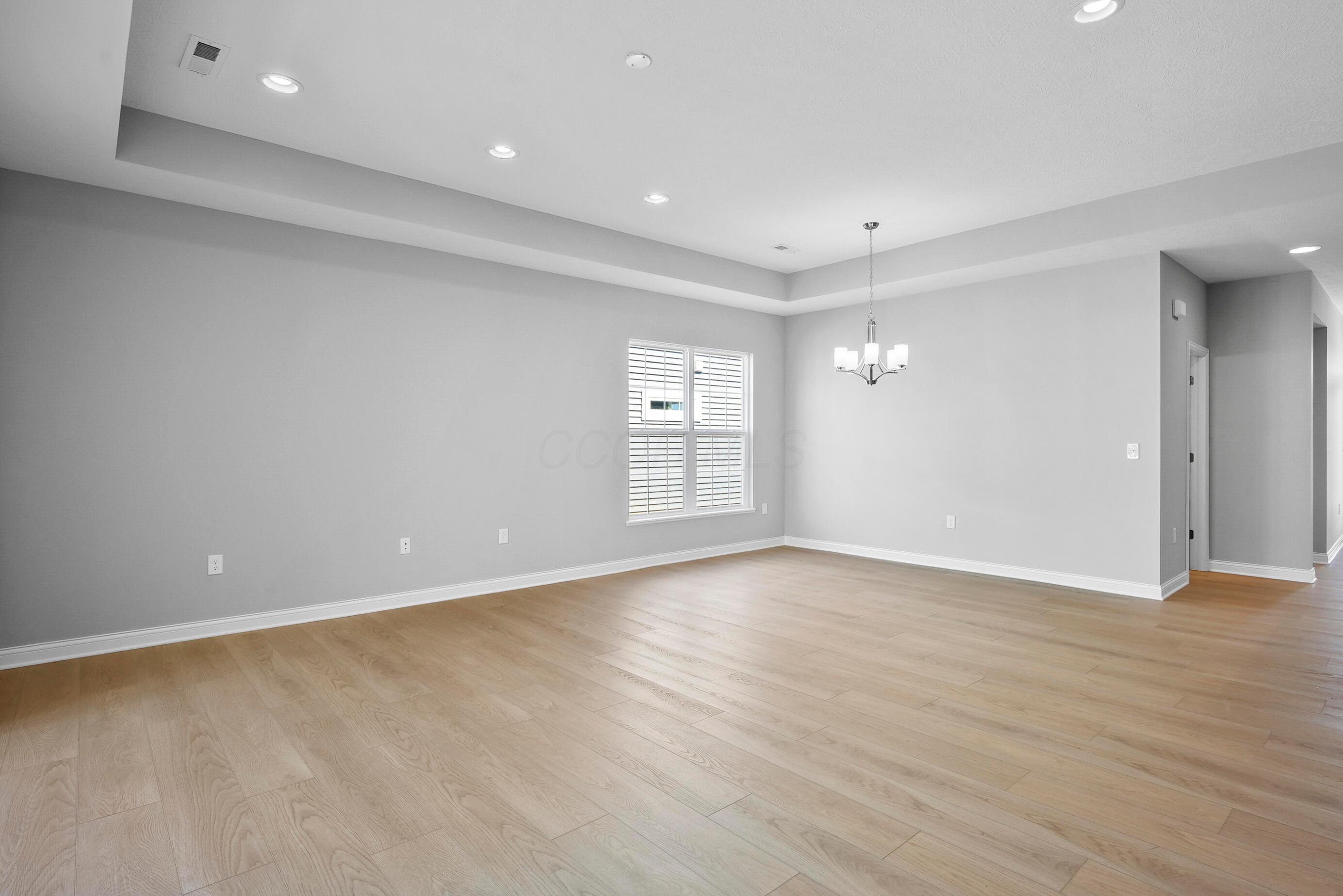 4512 Nonius Drive Property Photo 9