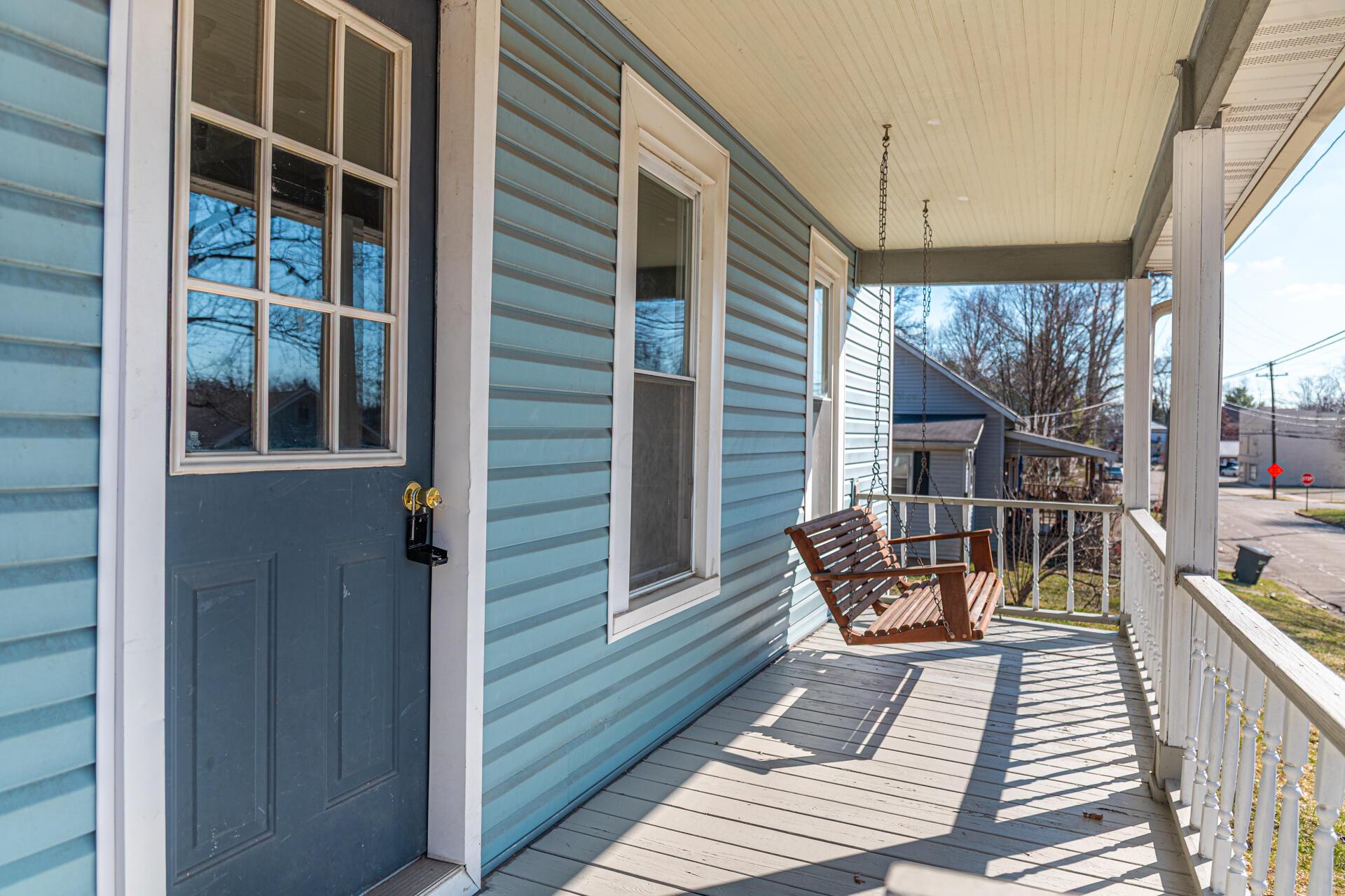 126 N Rich Street Property Photo 11