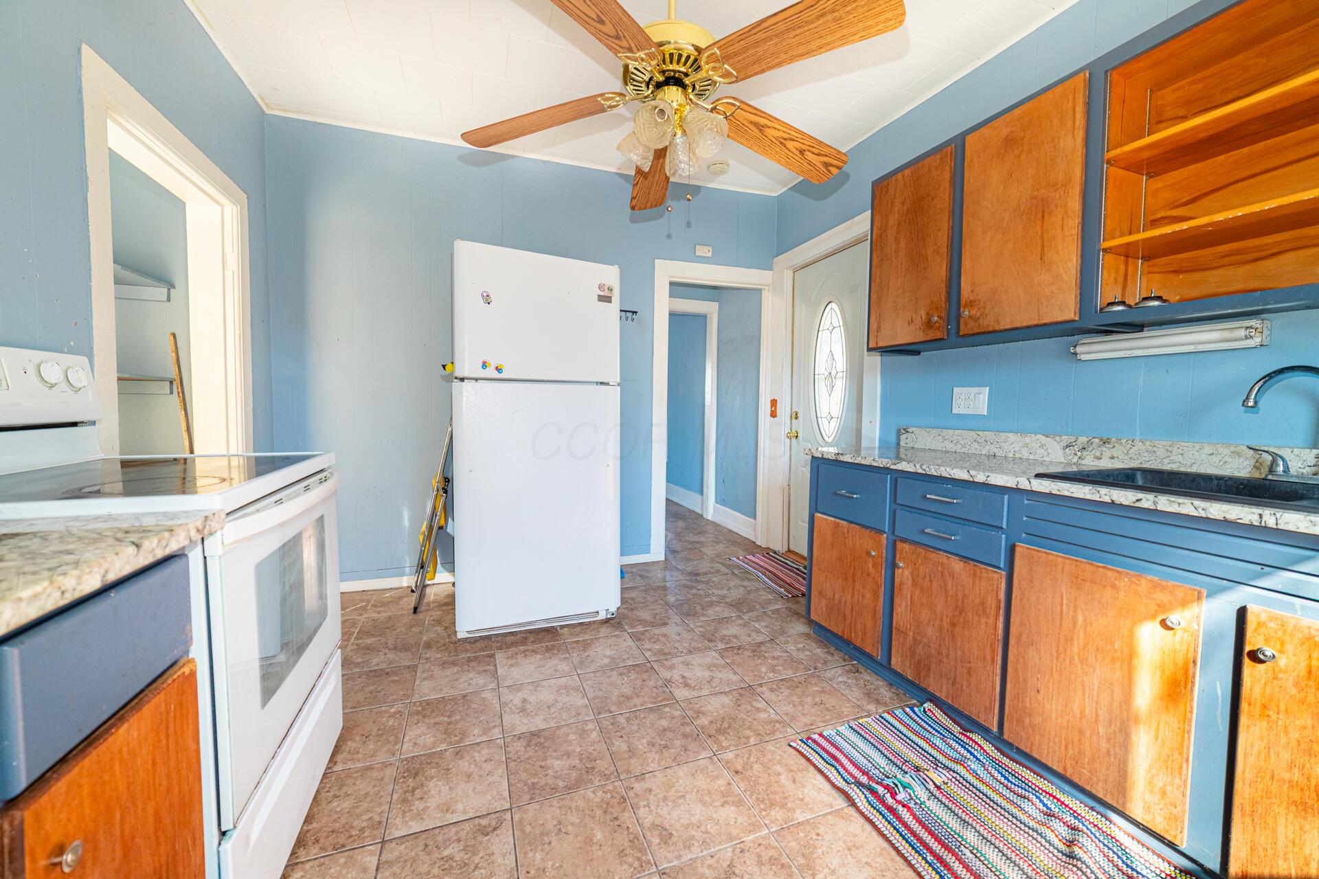 126 N Rich Street Property Photo 18