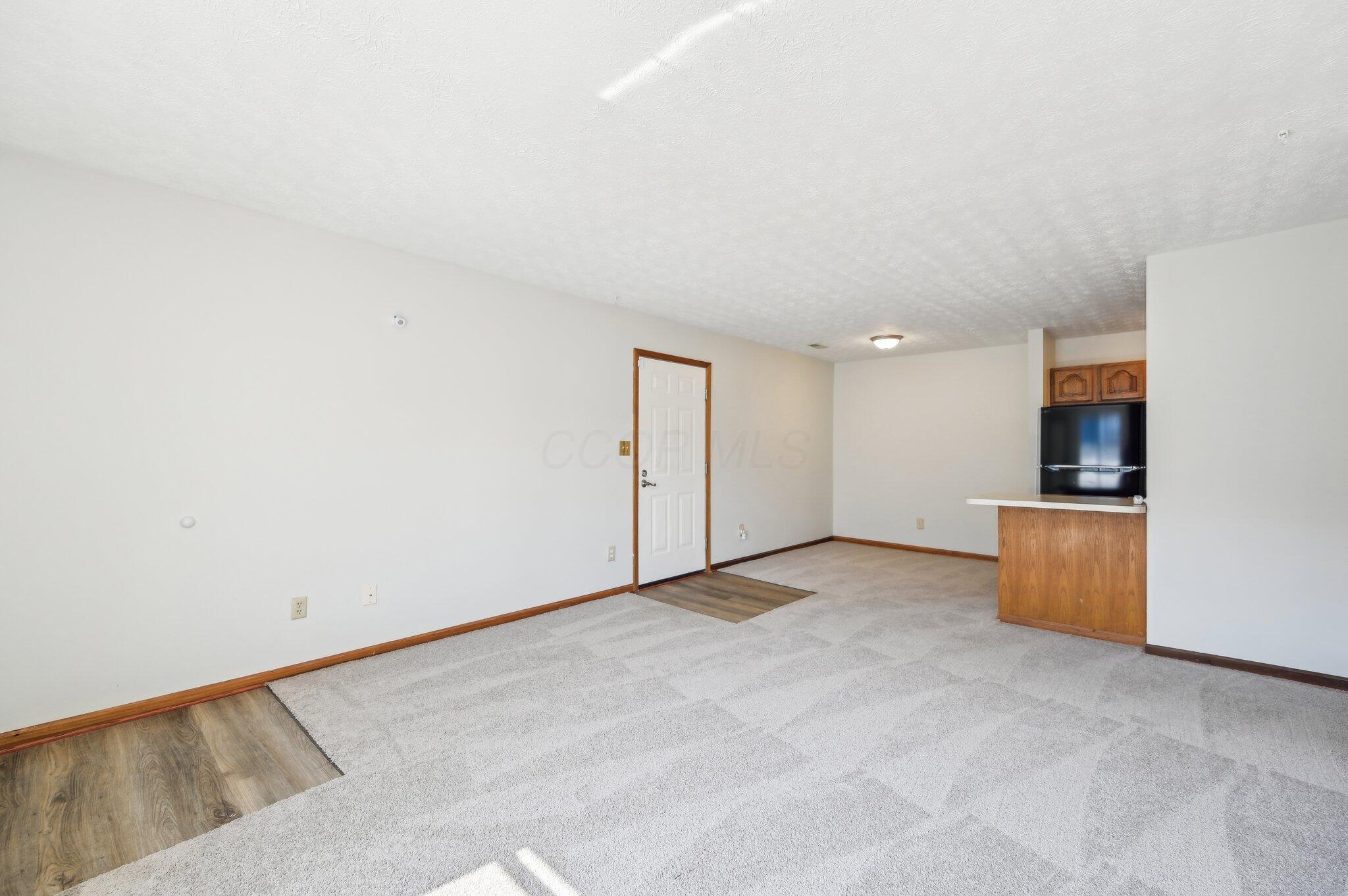 4441 Hammerton Drive, 11d Property Photo 3