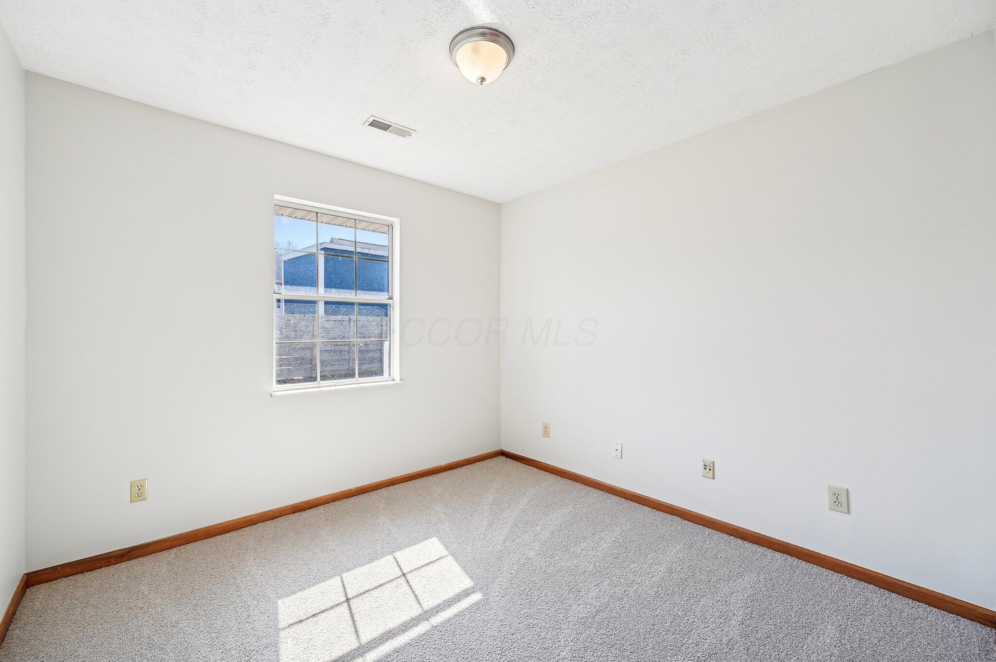 4441 Hammerton Drive, 11d Property Photo 5