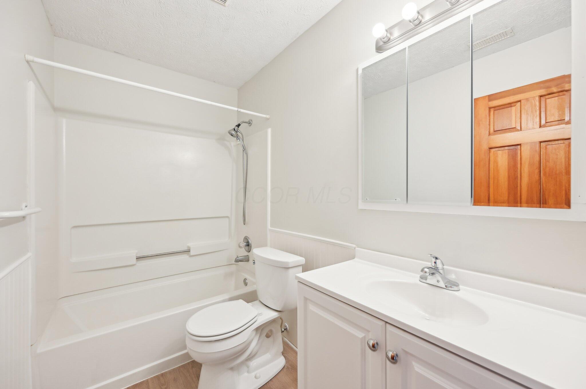 4441 Hammerton Drive, 11d Property Photo 7
