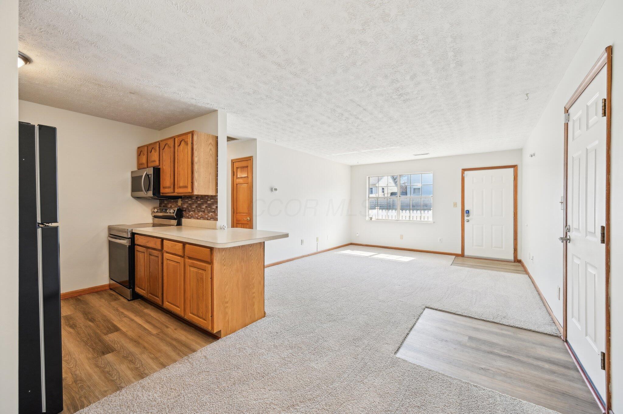 4441 Hammerton Drive, 11d Property Photo 10