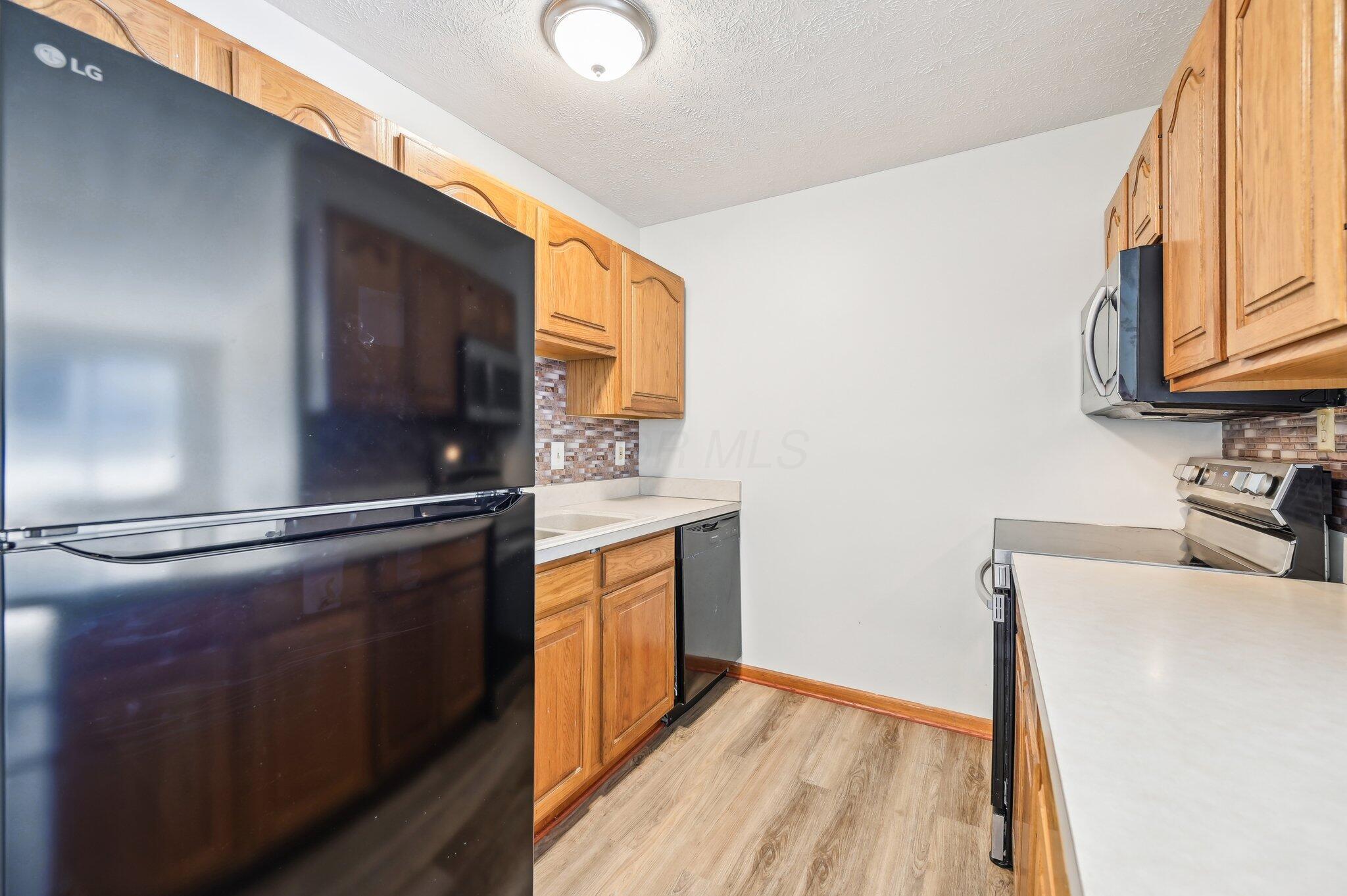 4441 Hammerton Drive, 11d Property Photo 11