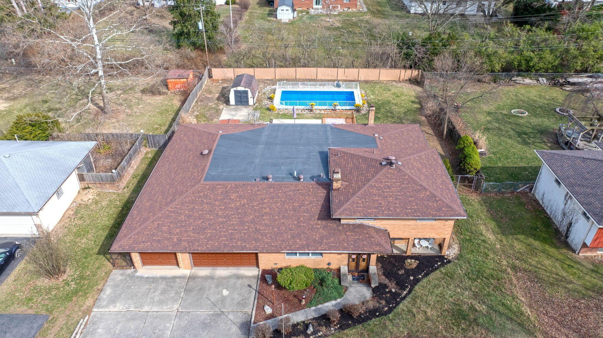1012 Mcnaughten Road Property Photo 14