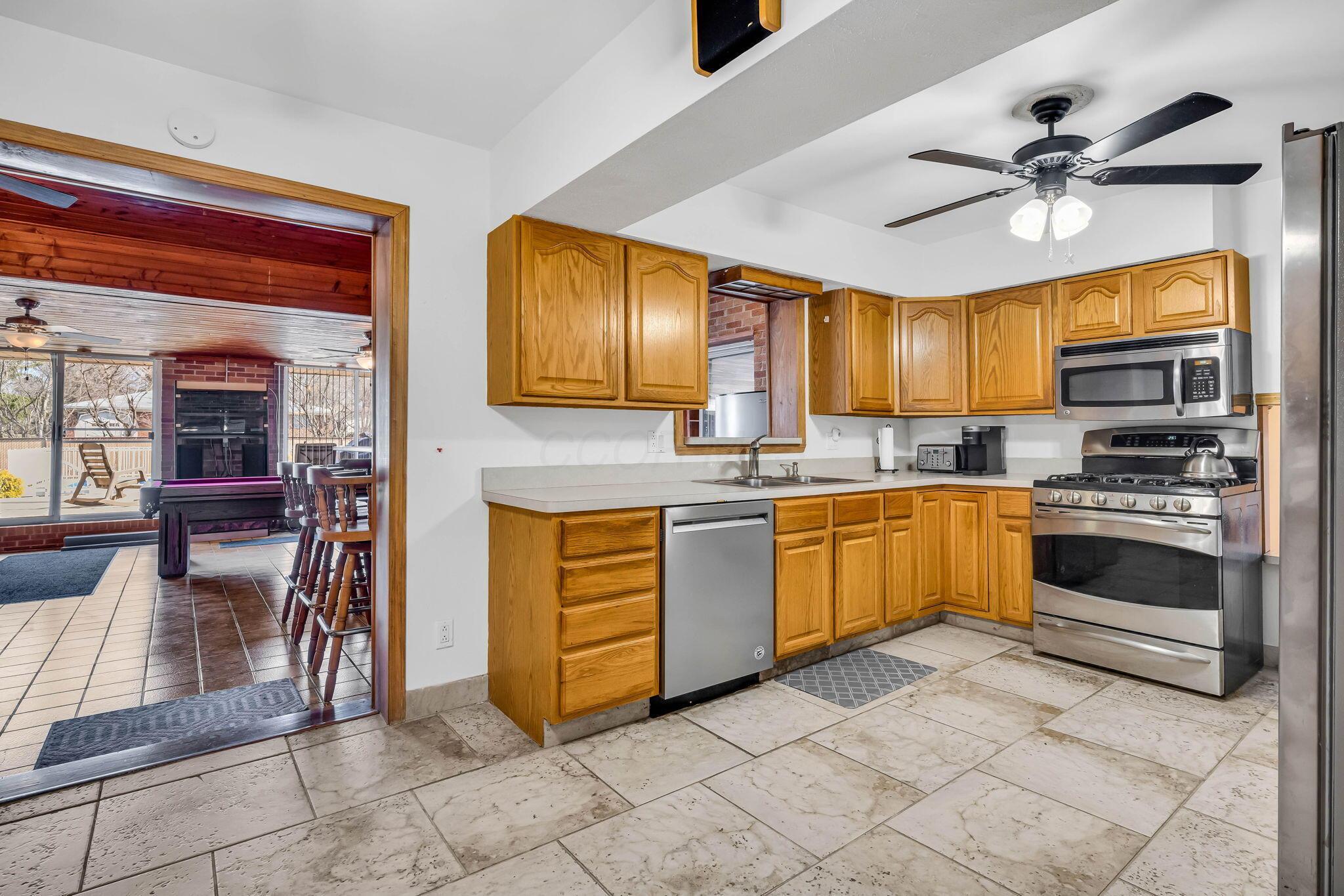 1012 Mcnaughten Road Property Photo 34