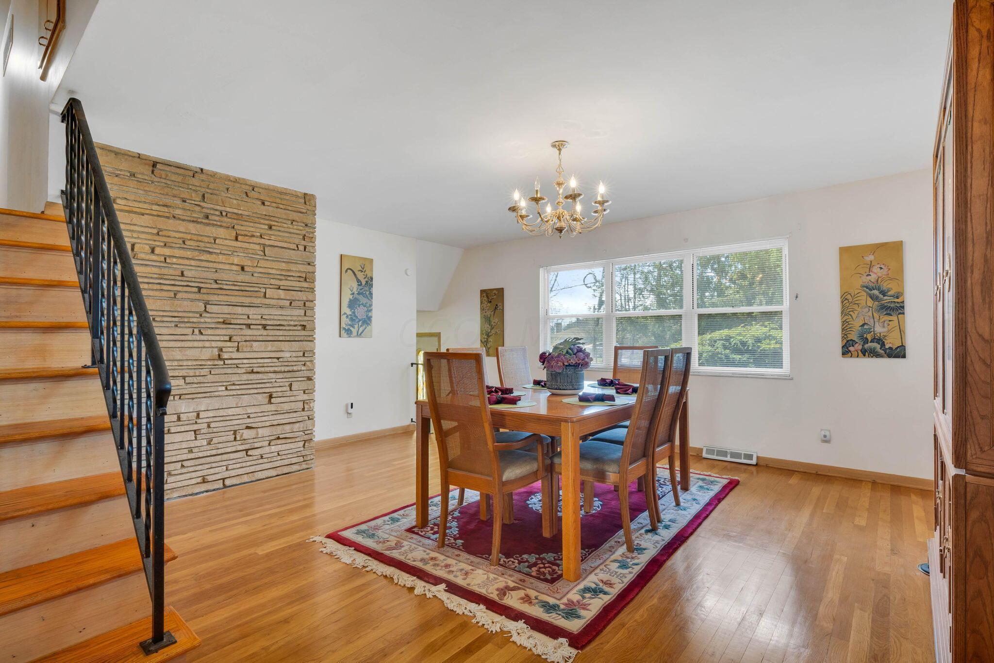 1012 Mcnaughten Road Property Photo 36