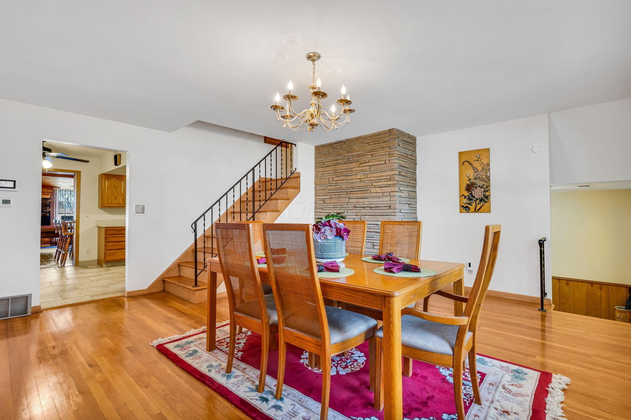 1012 Mcnaughten Road Property Photo 37