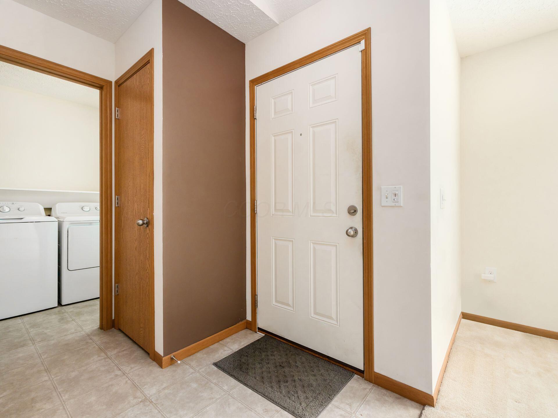 6292 Marengo Street Property Photo 8