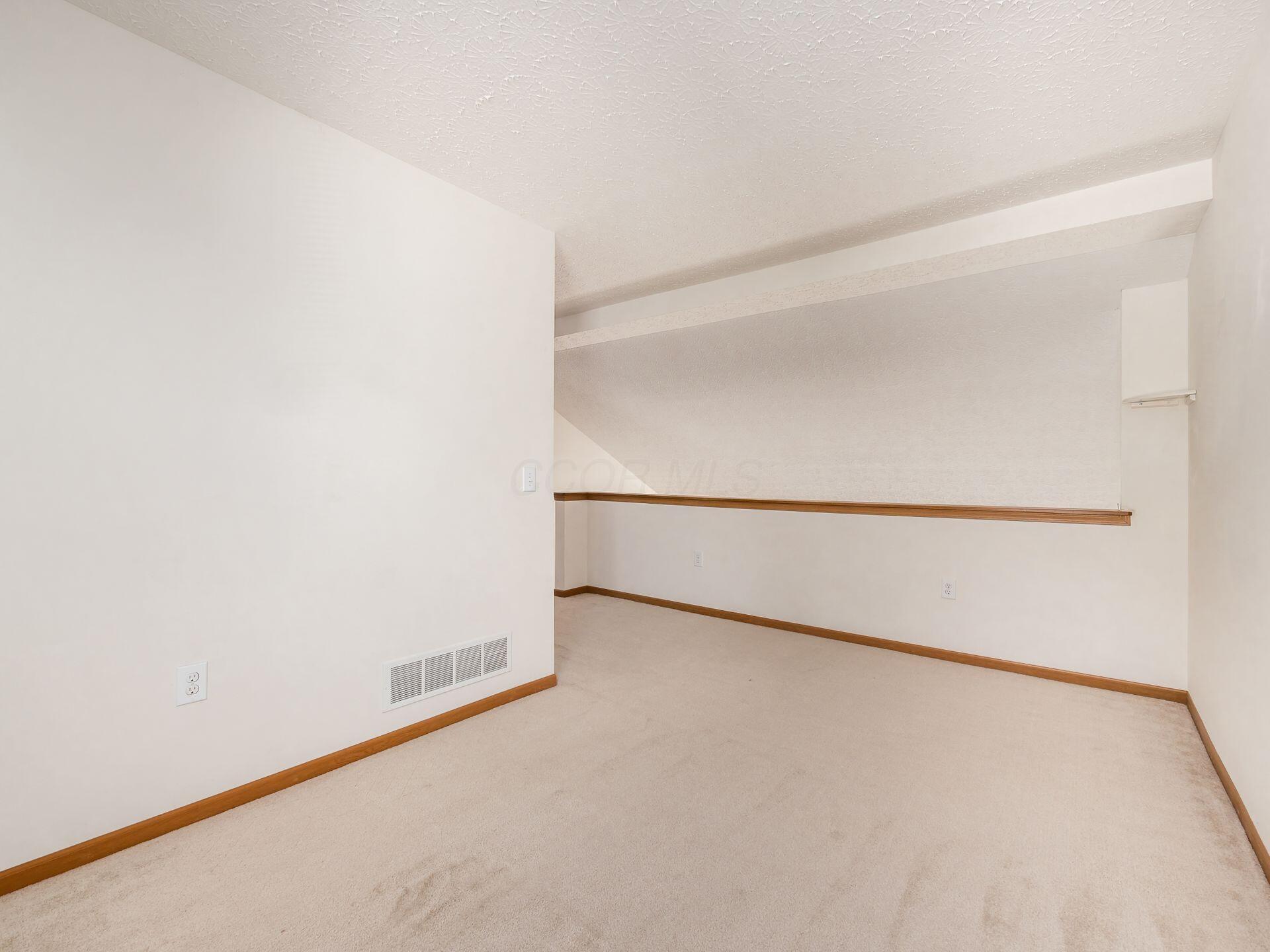 6292 Marengo Street Property Photo 28