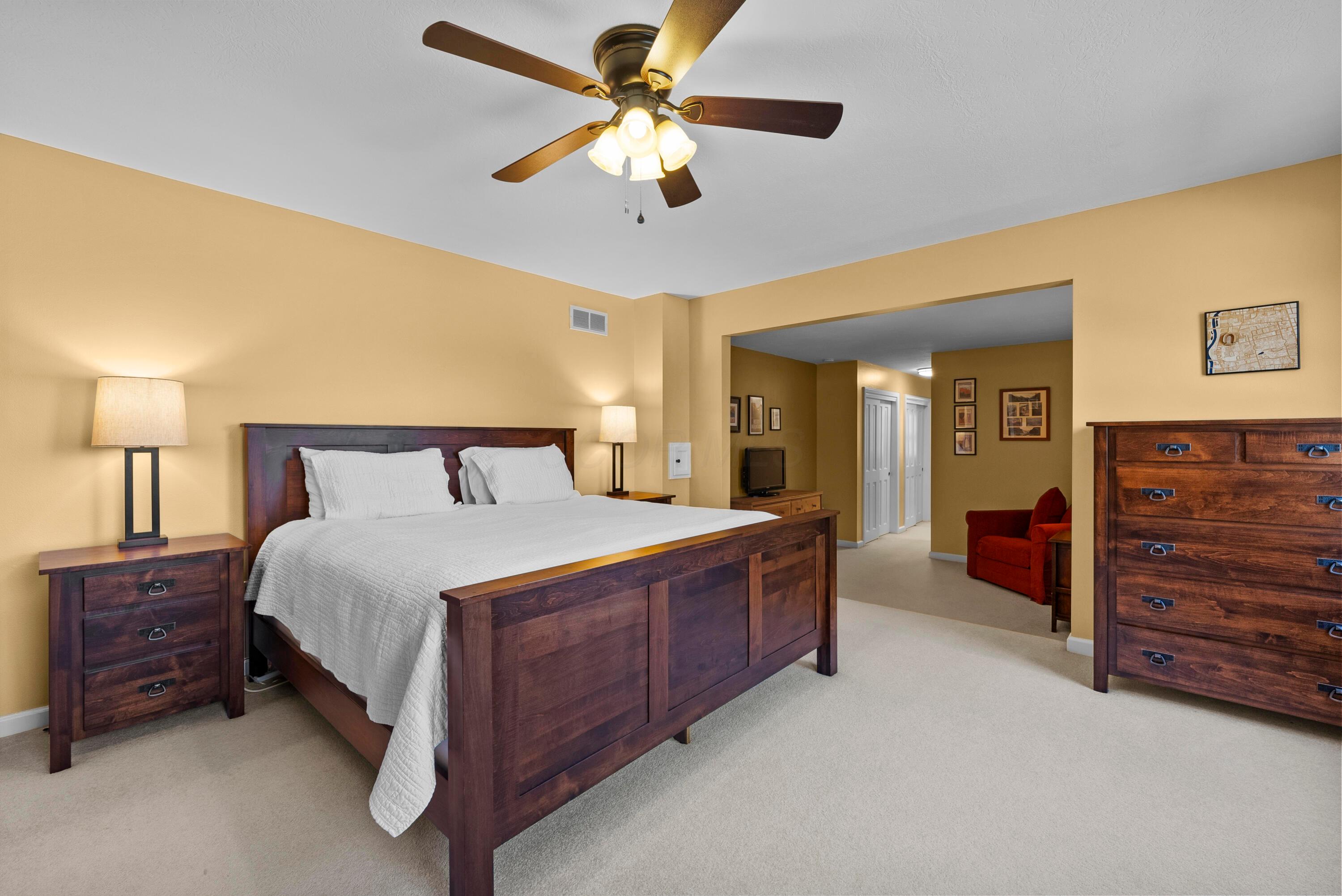 9377 Traceyton Drive Property Photo 19