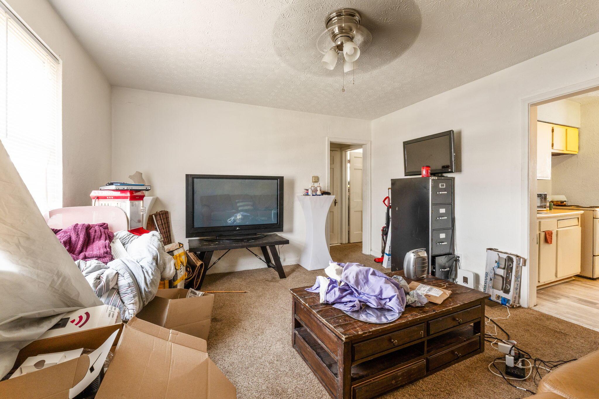 177 N James Road Property Photo 29