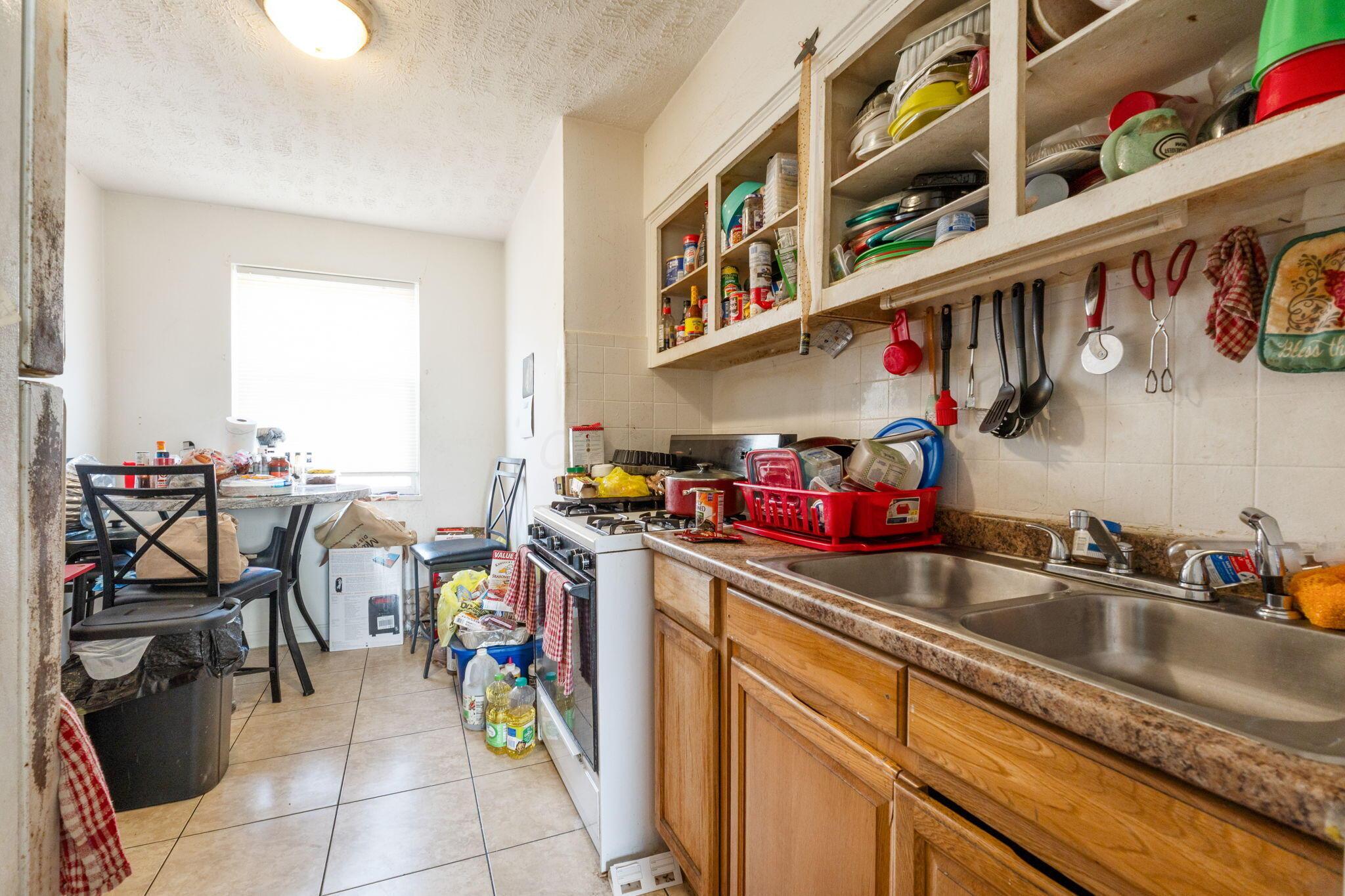 253 N James Road Property Photo 20