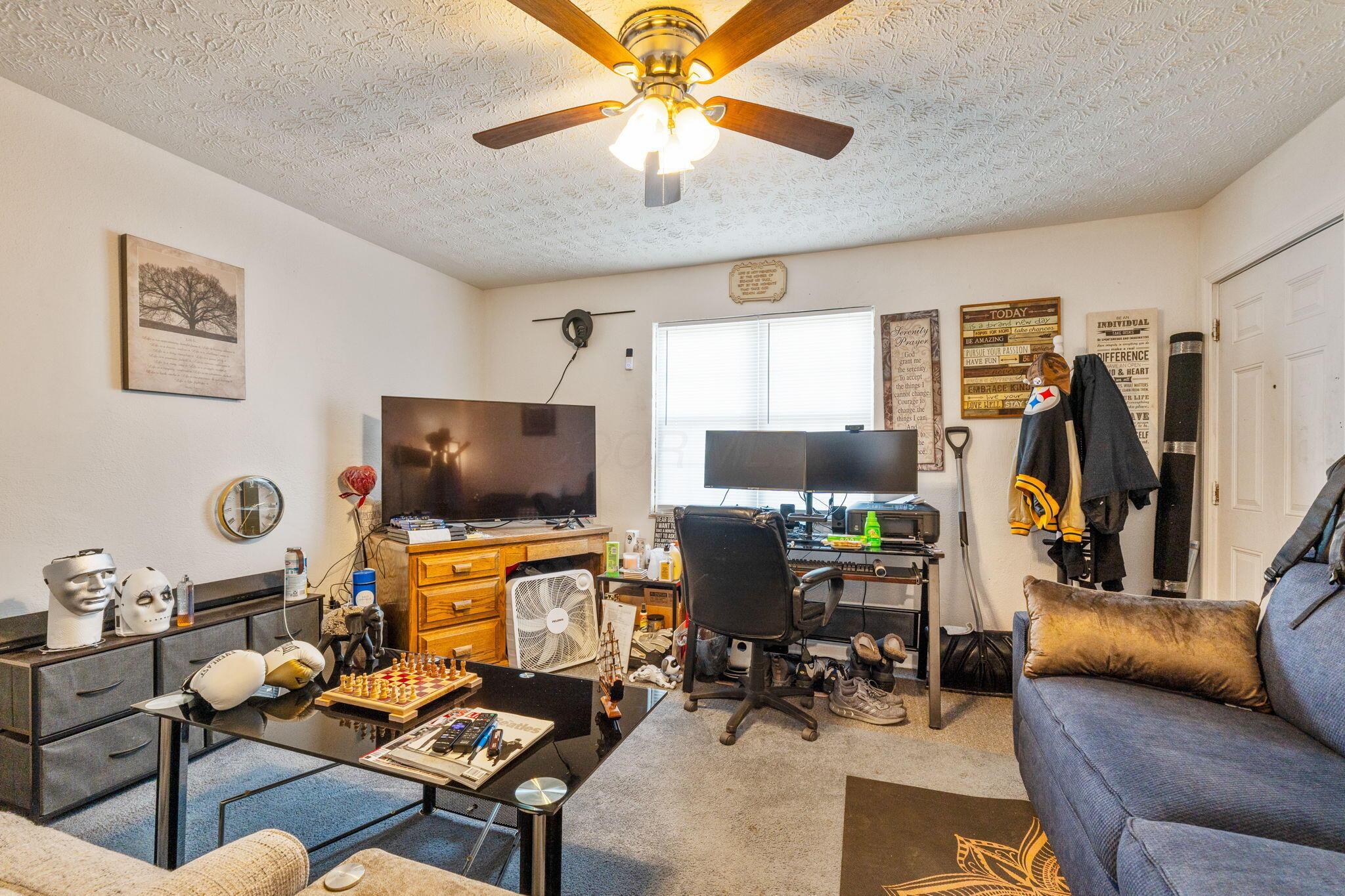 253 N James Road Property Photo 29