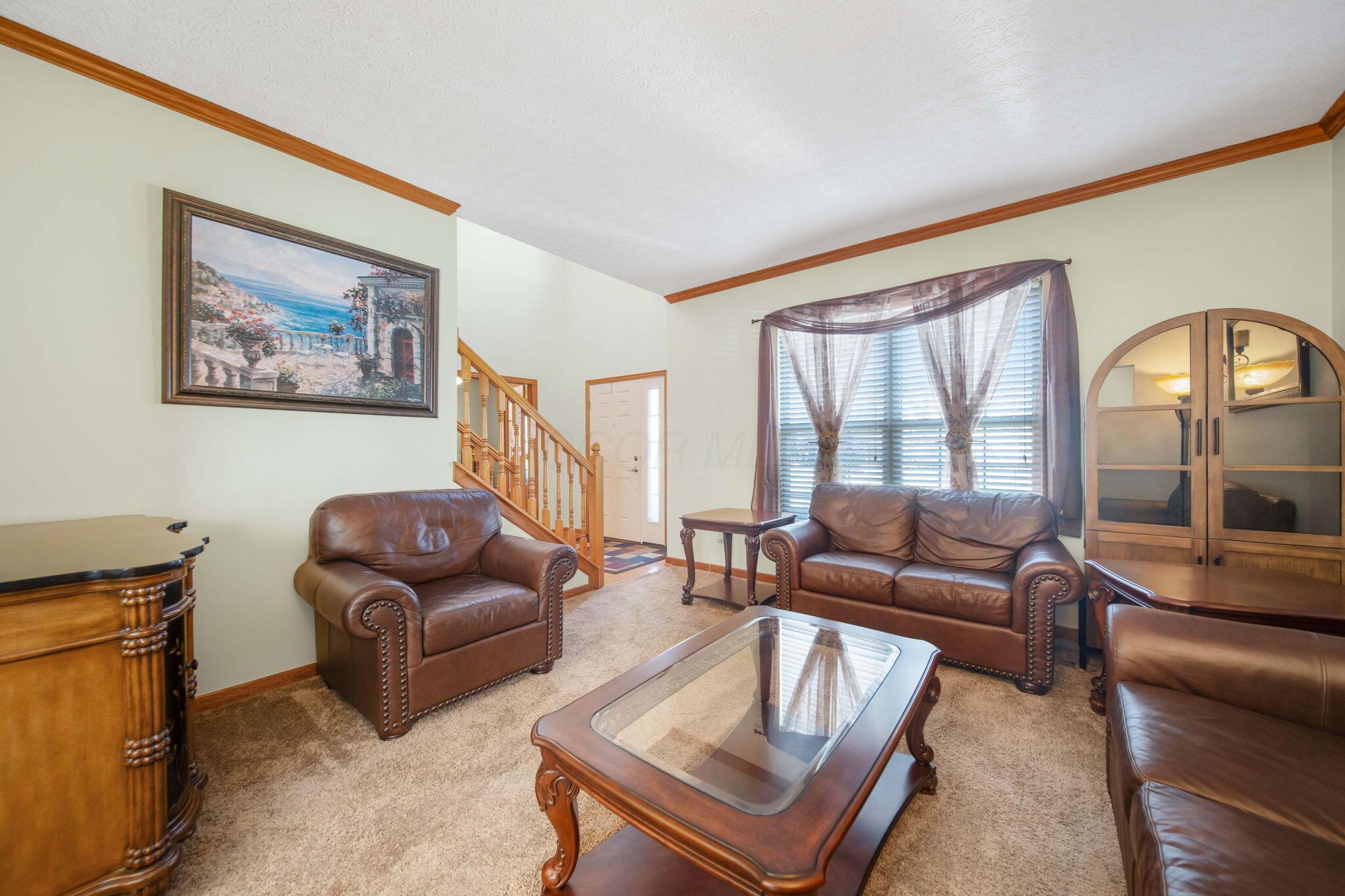 6121 Temple Ridge Drive Property Photo 5