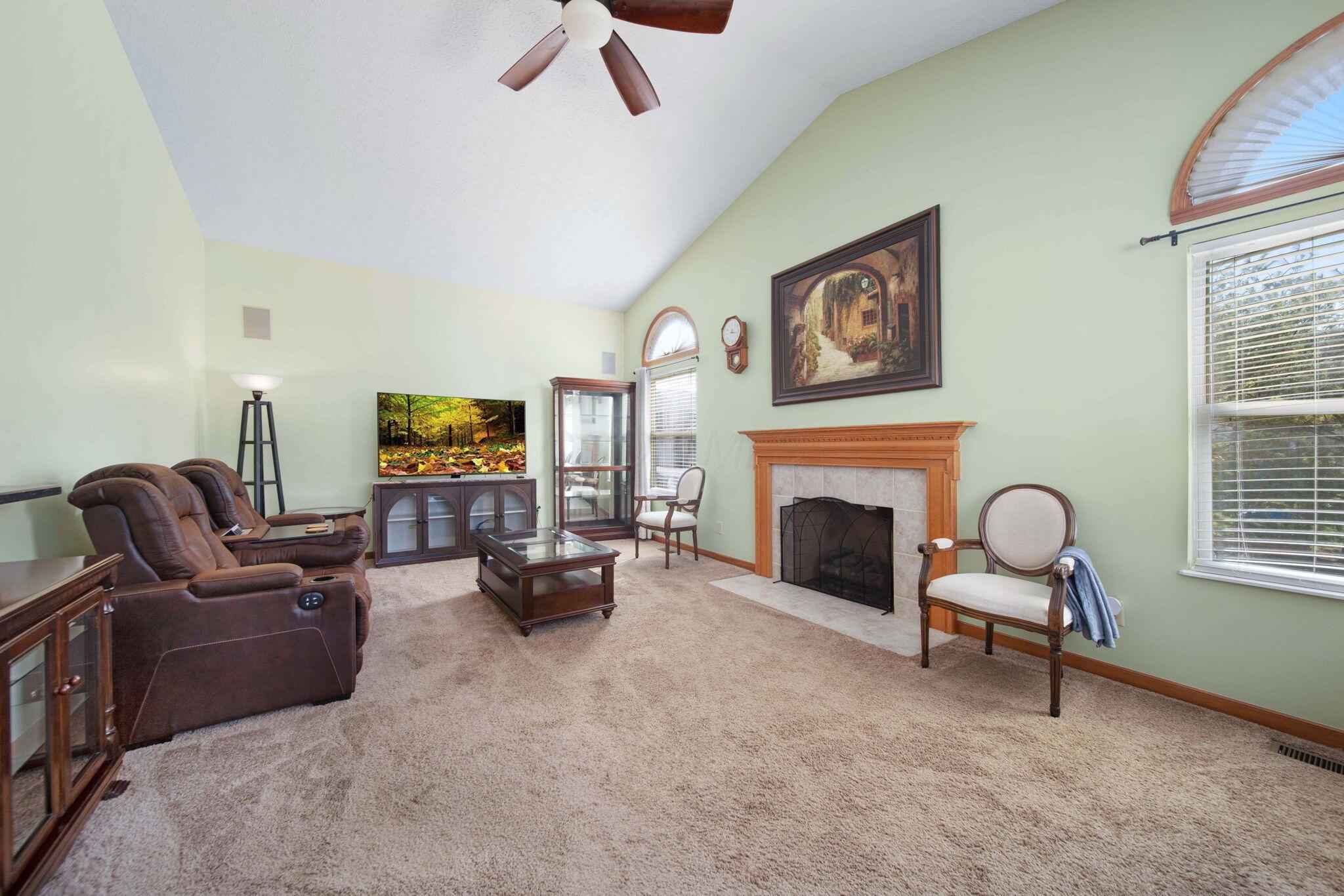 6121 Temple Ridge Drive Property Photo 15
