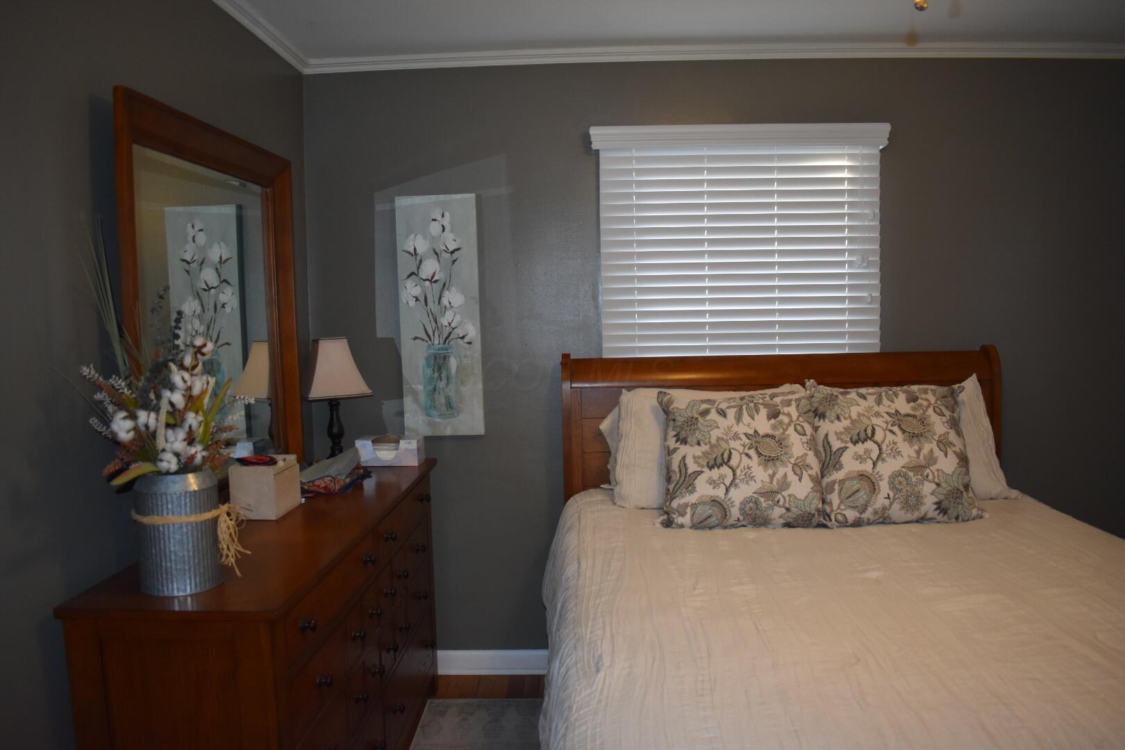 503 Gwynne Street Property Photo 11