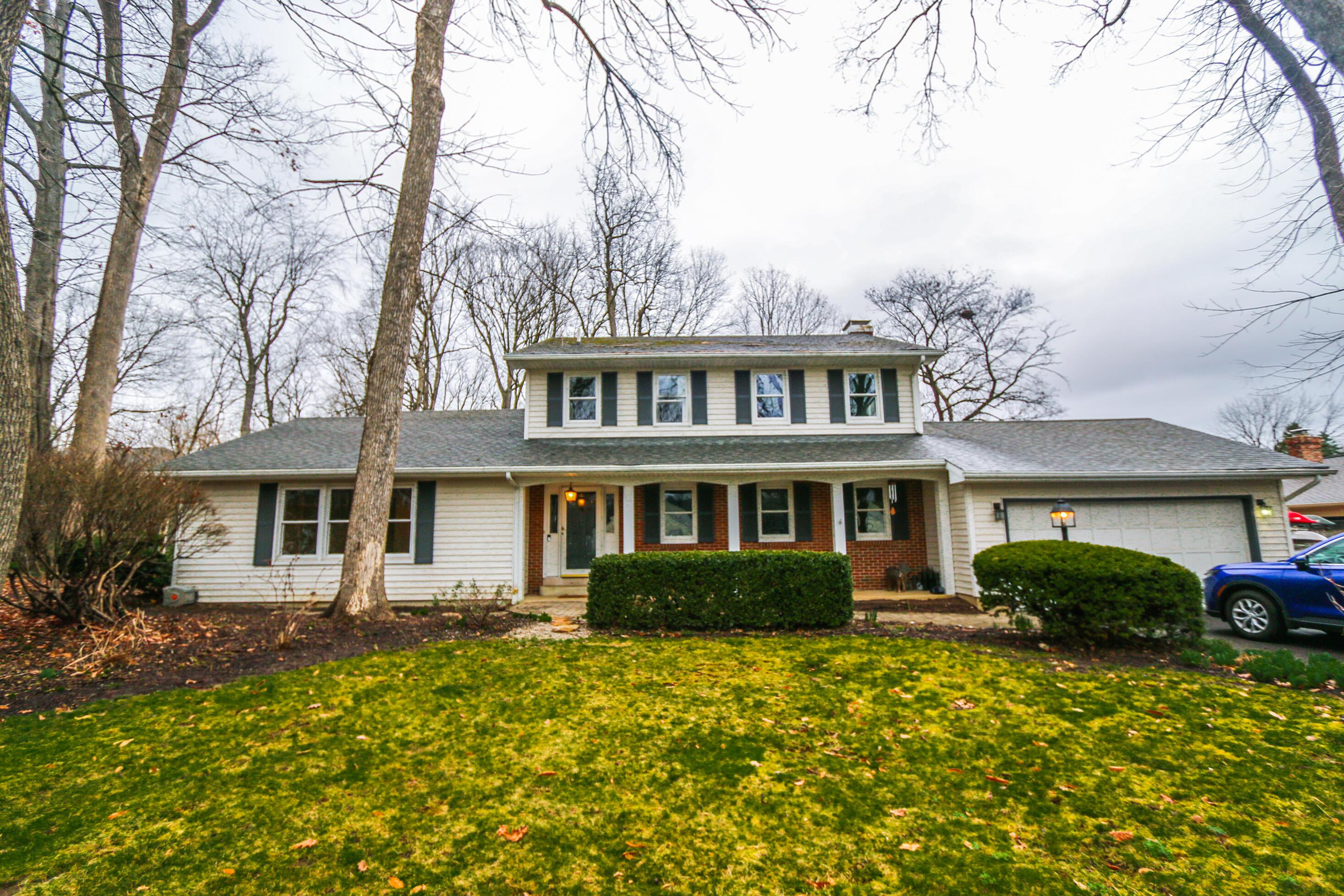 582 Hickory Place Property Photo 1
