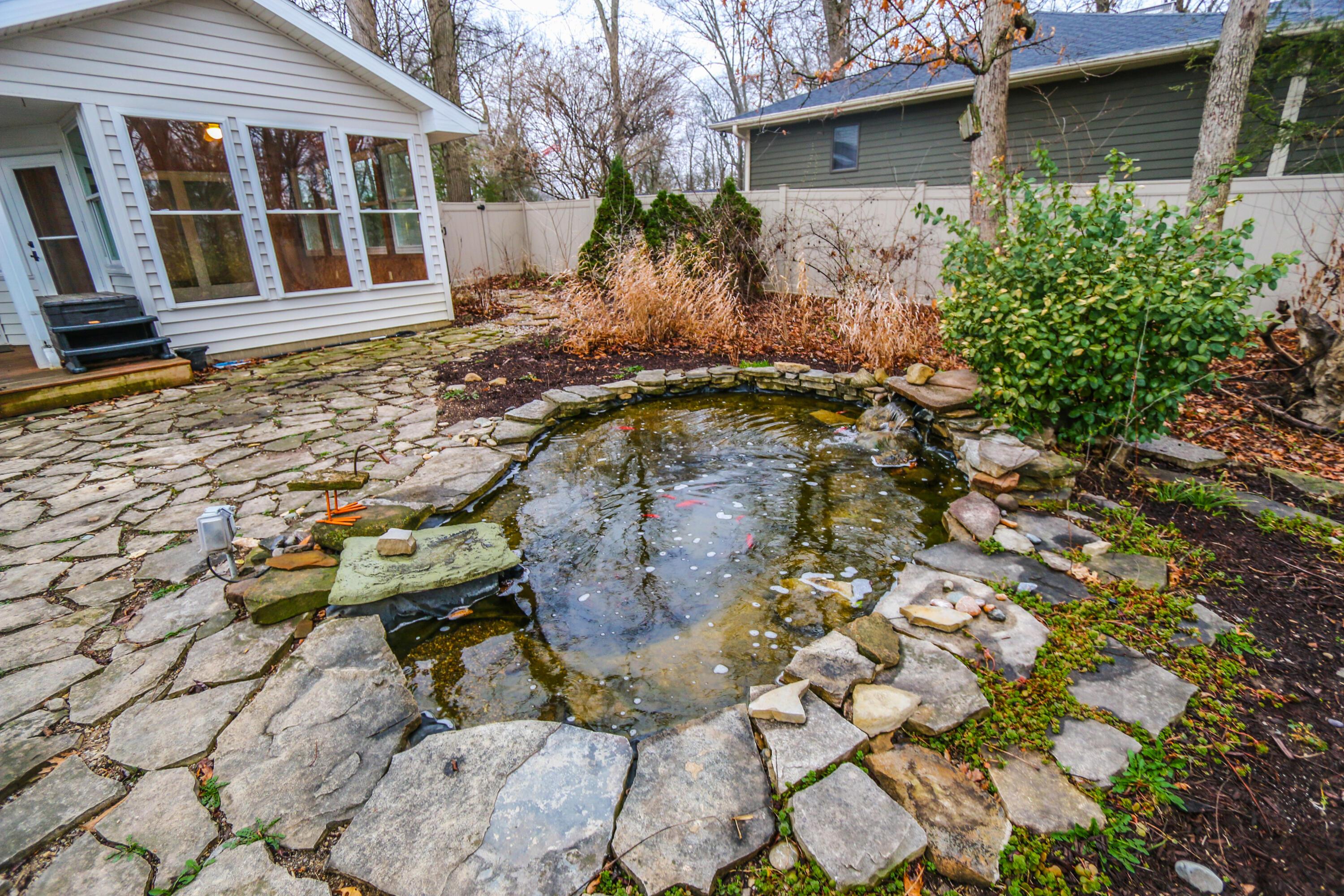 582 Hickory Place Property Photo 61