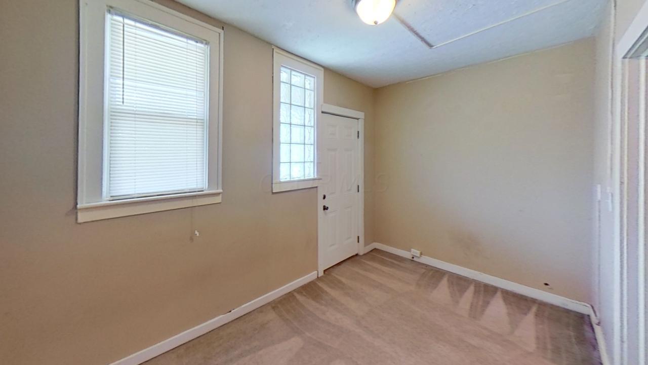 391-393 Chittenden Avenue Property Photo 10