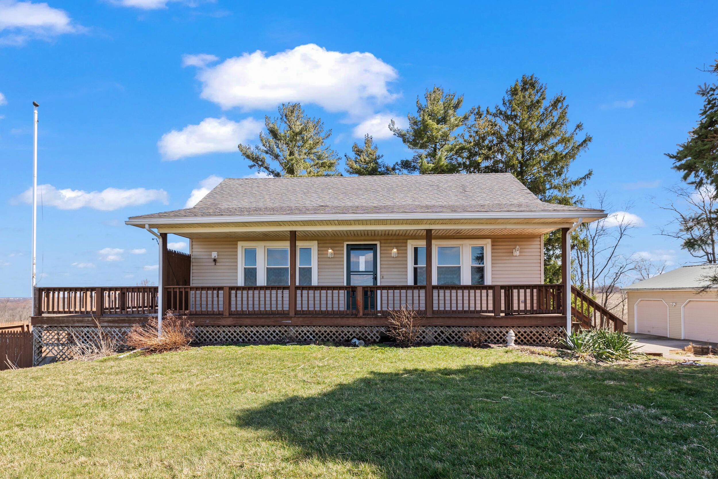9218 State Route 757 Property Photo