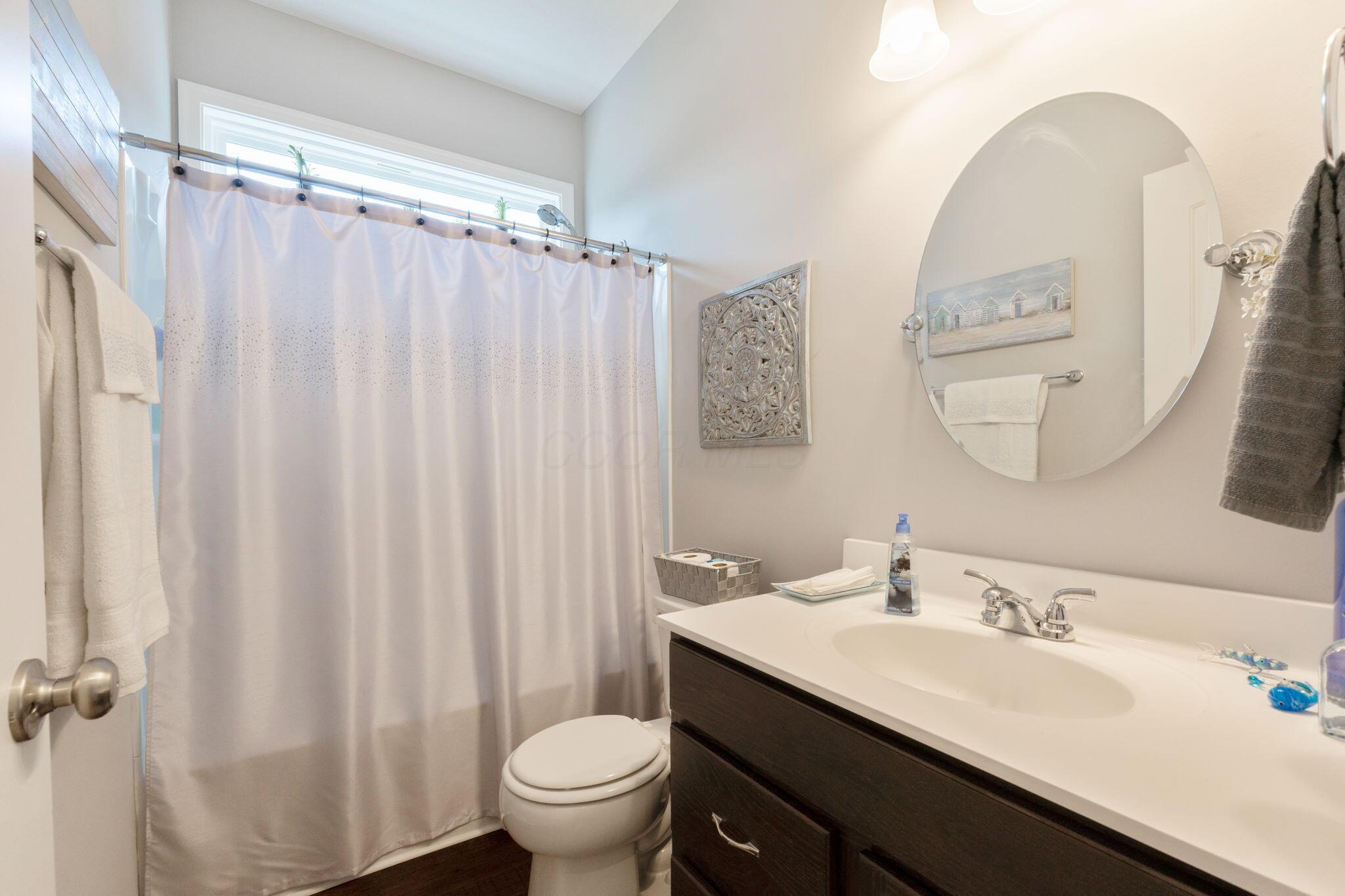6132 Windcliff Drive E Property Photo 27
