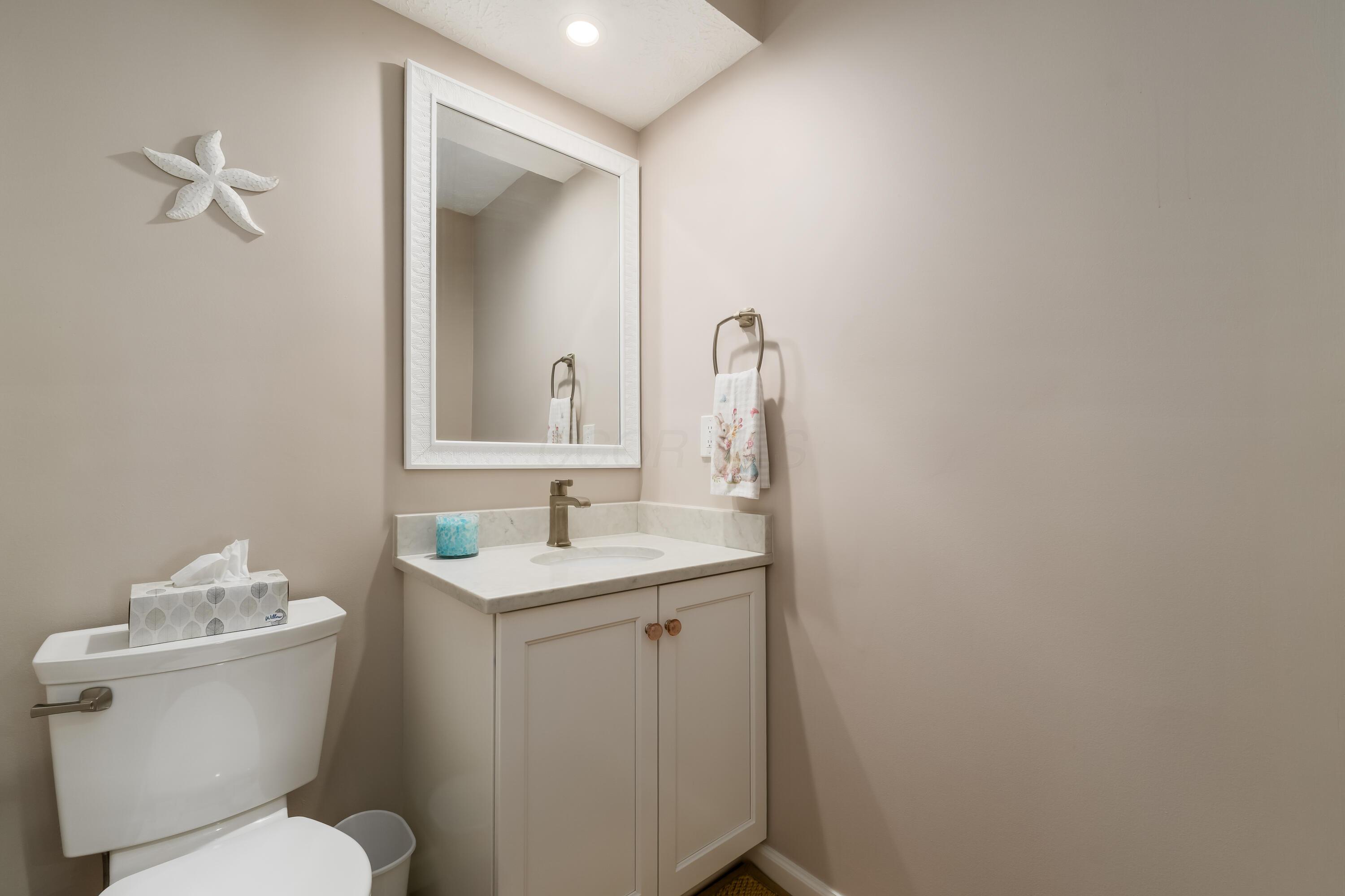 698 Whirlaway Court Property Photo 16