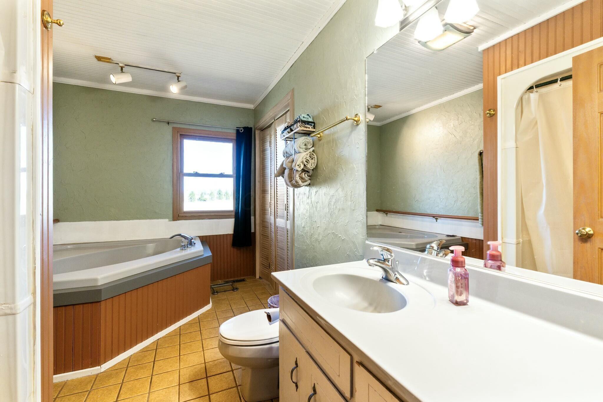279 Cole Road Property Photo 42