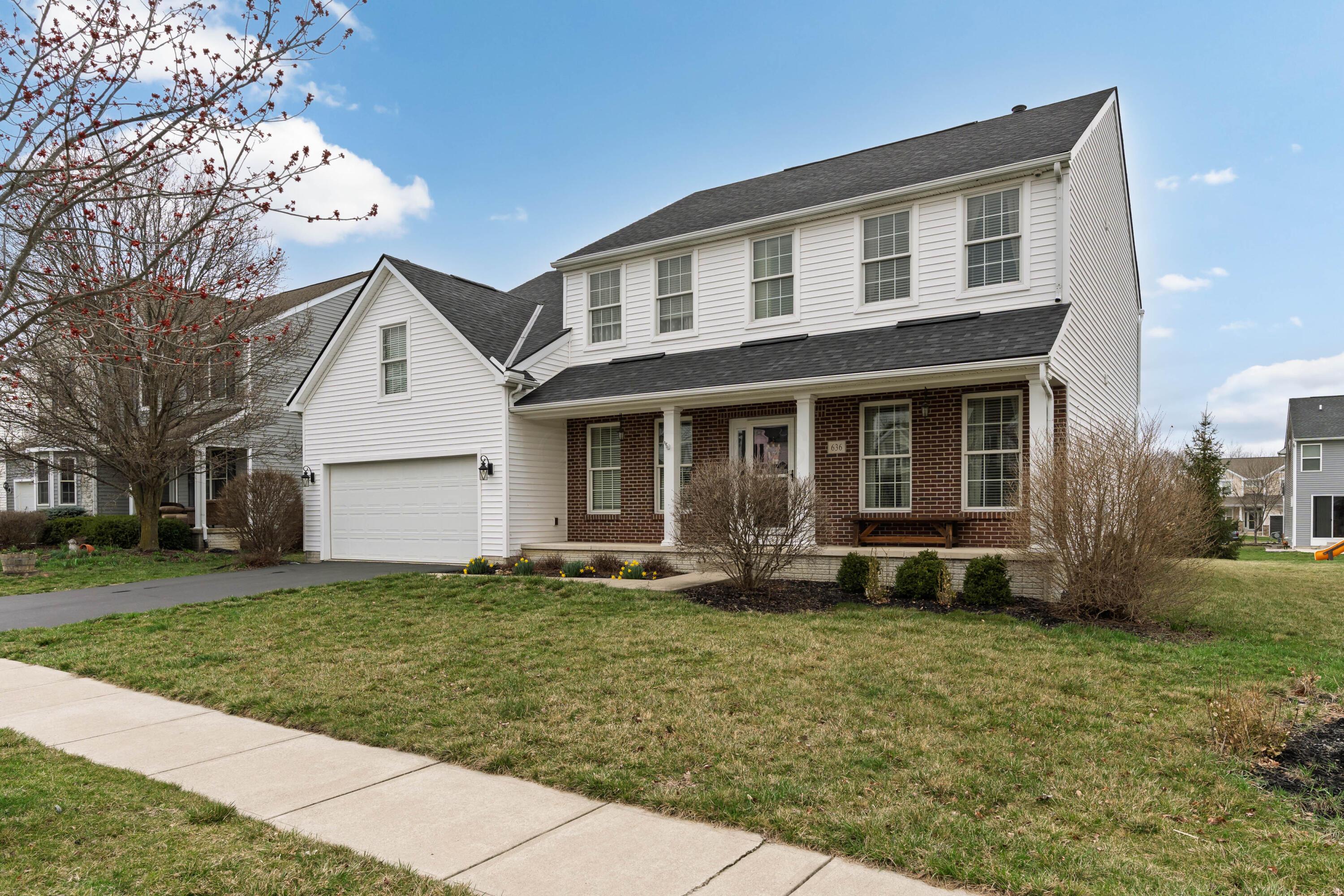 636 Stallion Way Property Photo 2
