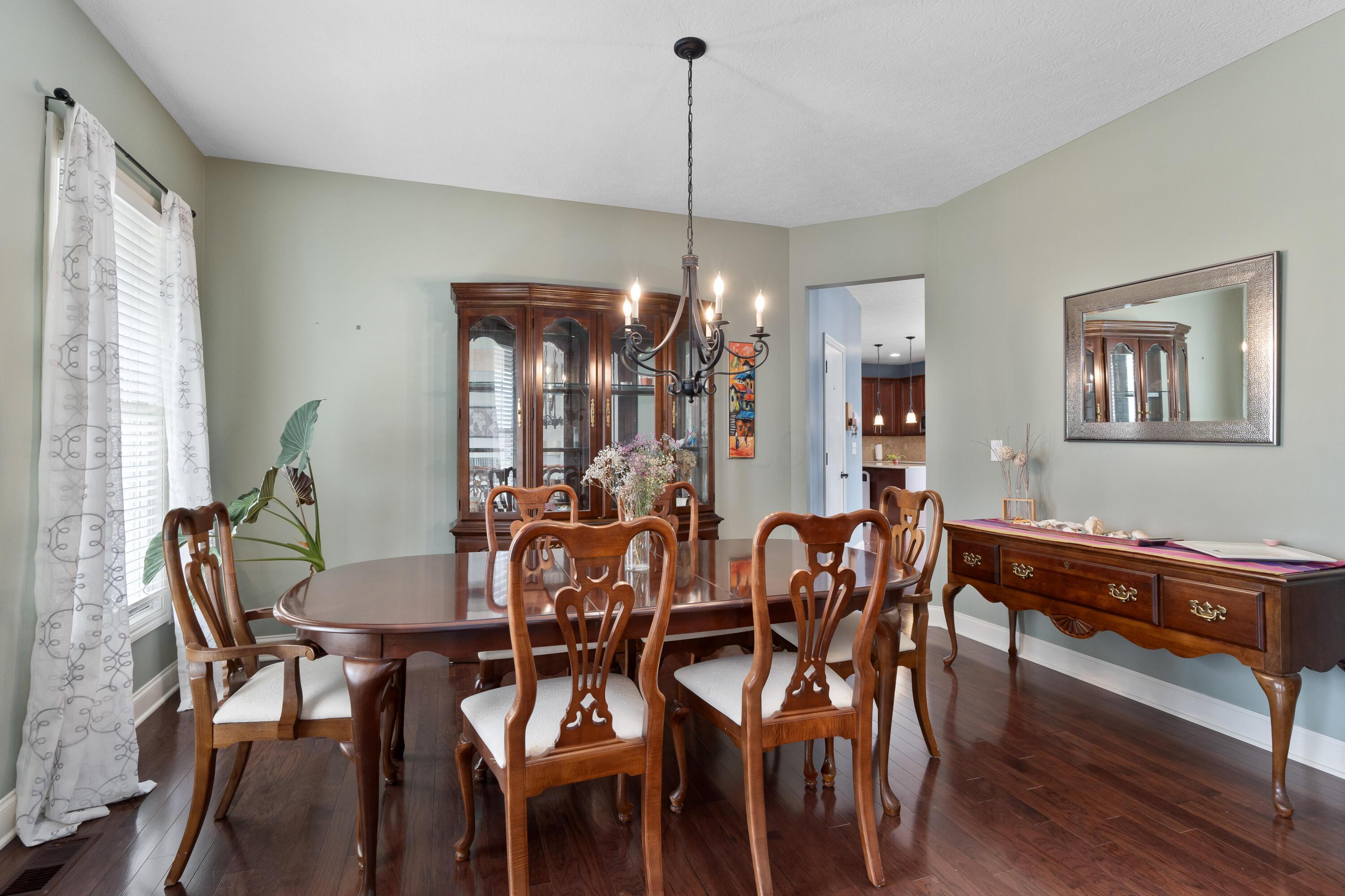 636 Stallion Way Property Photo 7