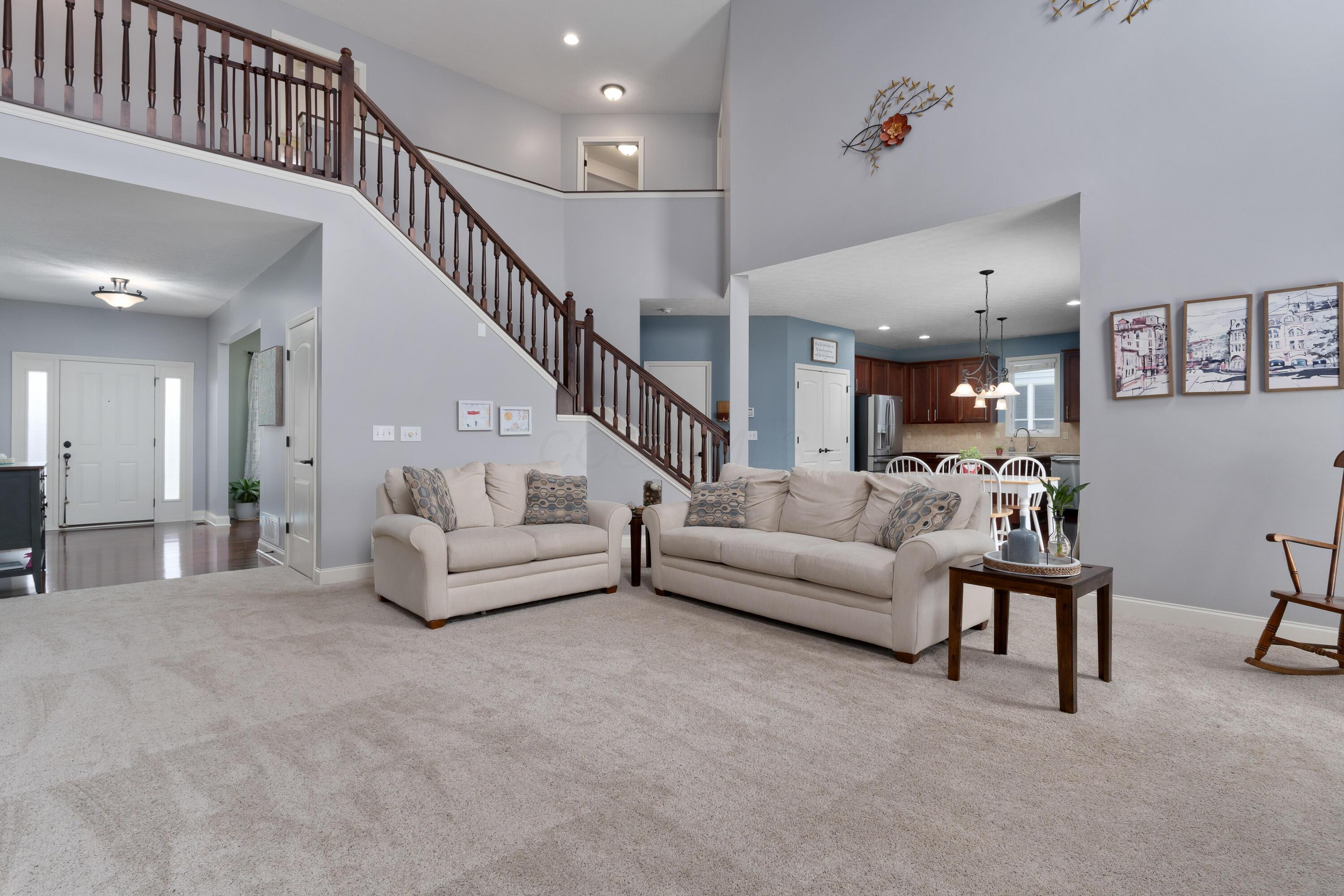636 Stallion Way Property Photo 12