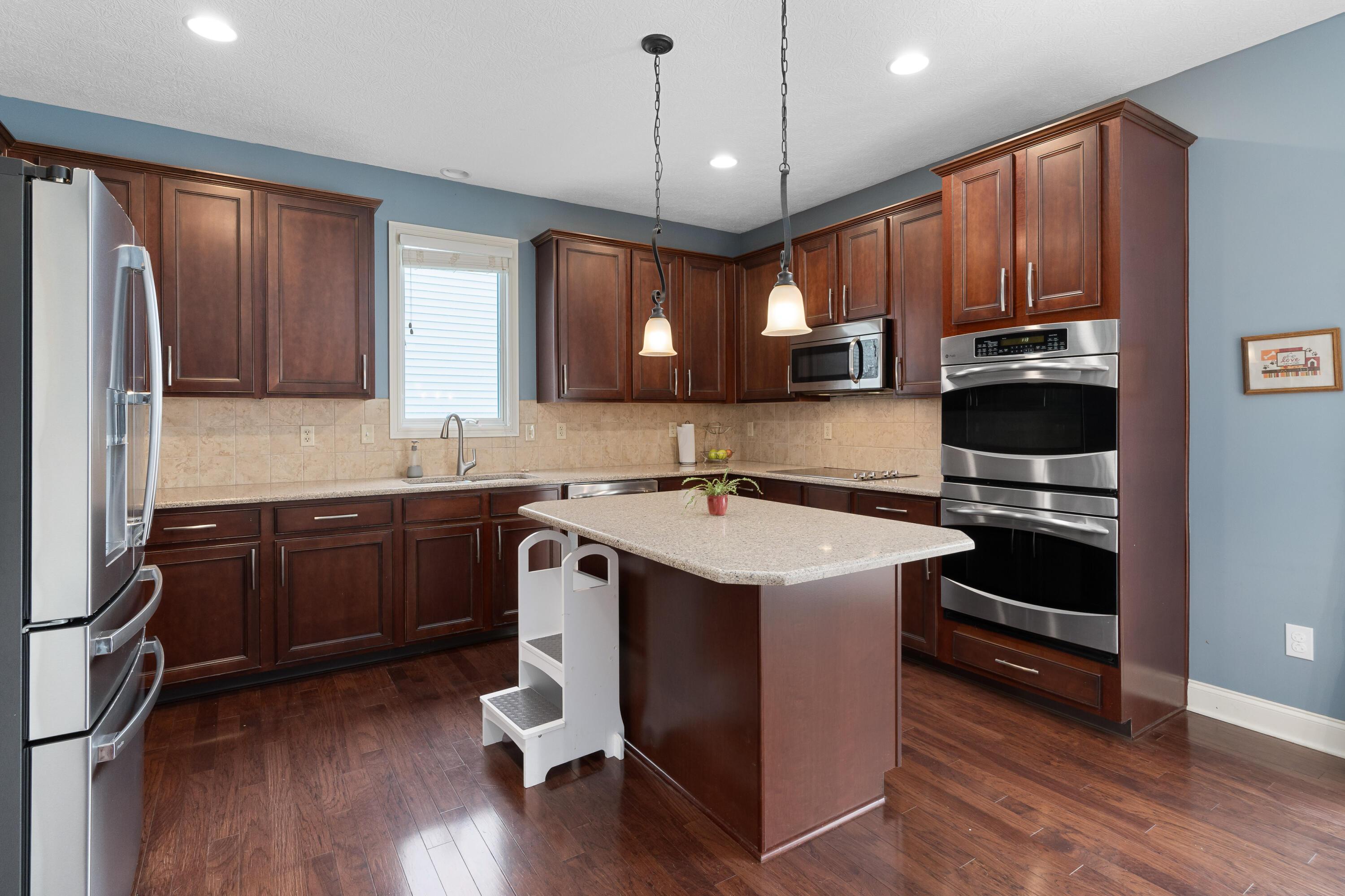 636 Stallion Way Property Photo 16